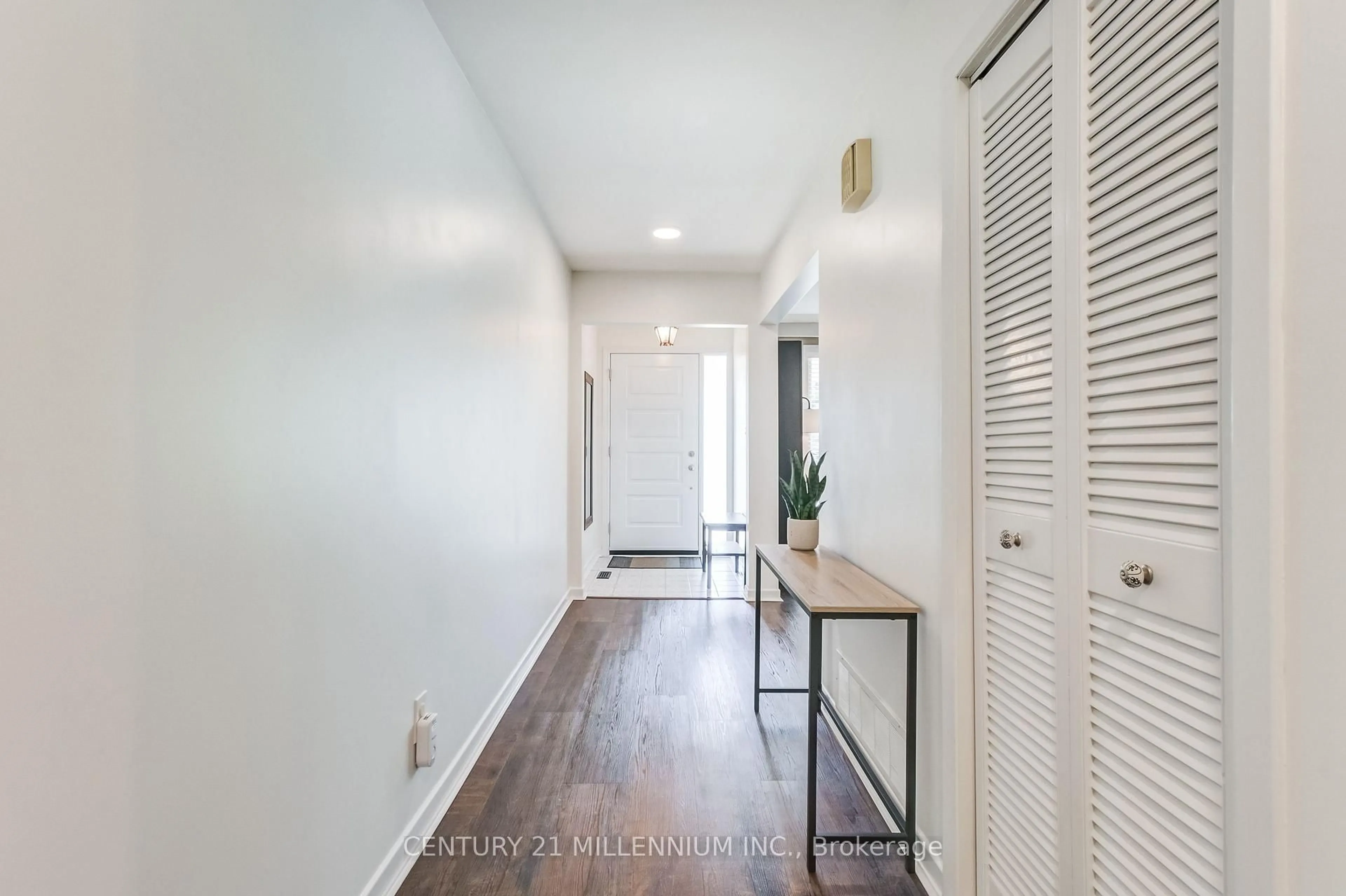 Indoor entryway for 23 Triburnham Pl, Toronto Ontario M9C 3P3