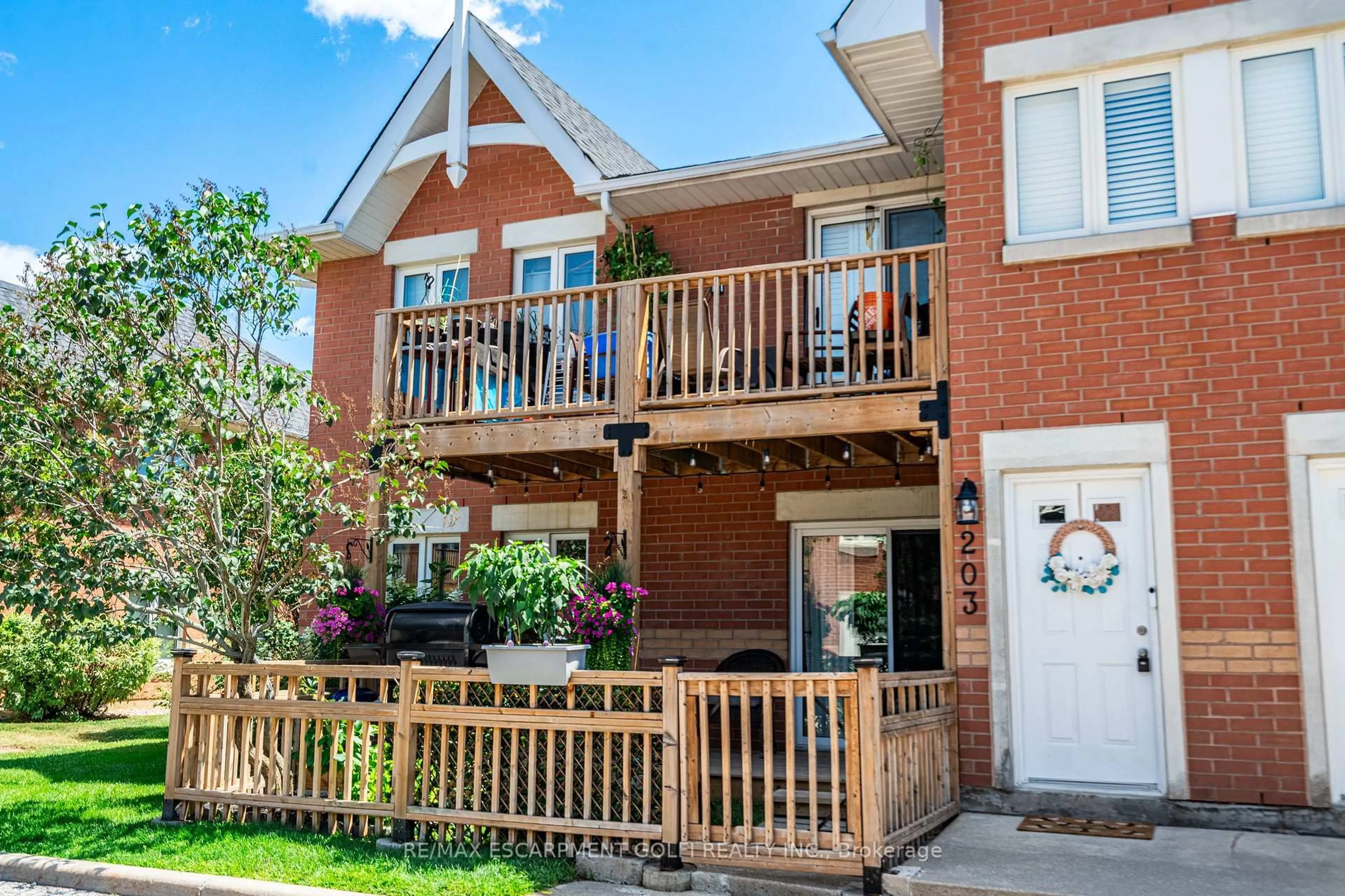 Unknown for 4140 Foxwood Dr #203, Burlington Ontario L7M 4R4