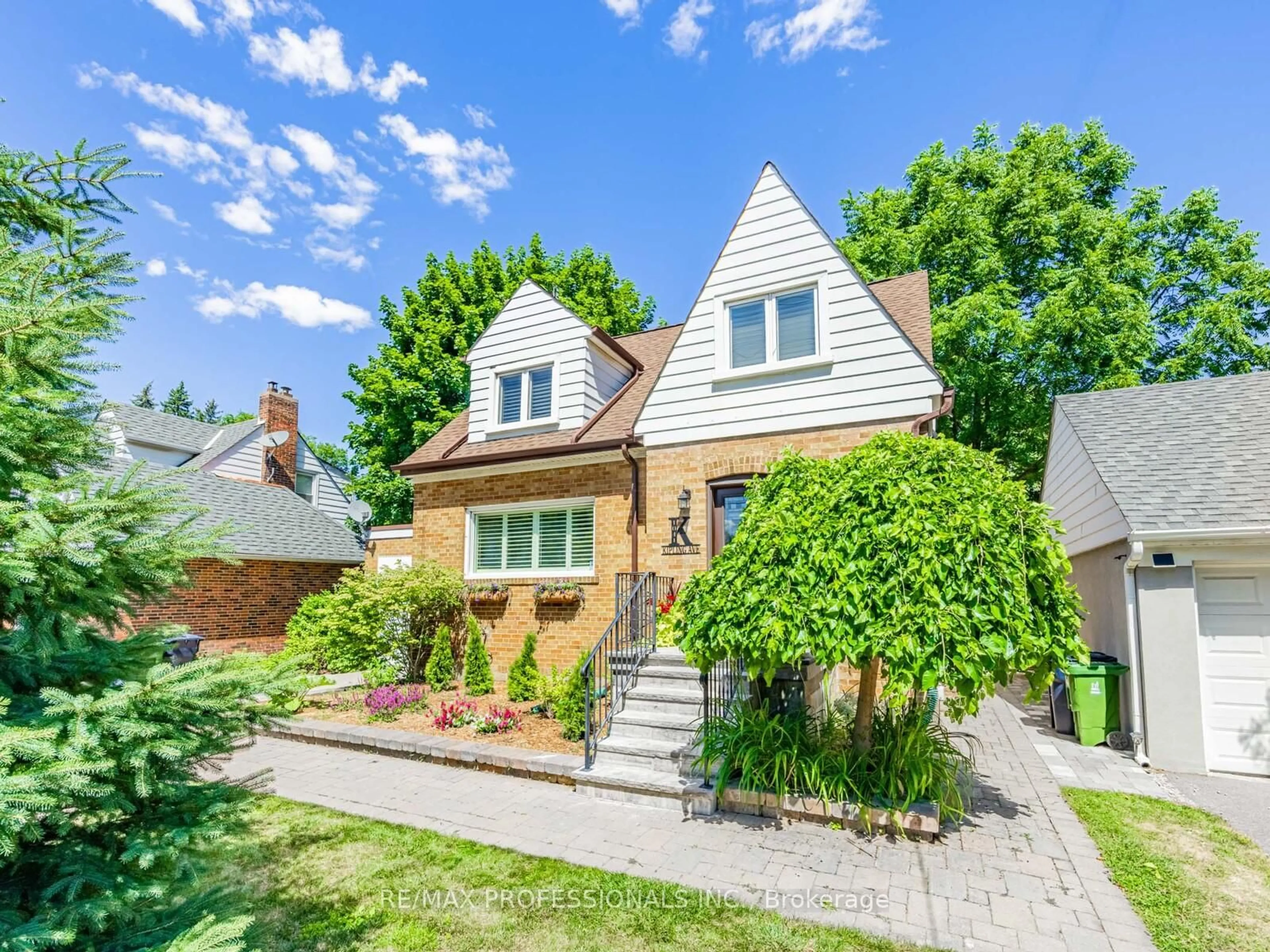 Home with brick exterior material, street for 1041 Kipling Ave, Toronto Ontario M9B 3L7