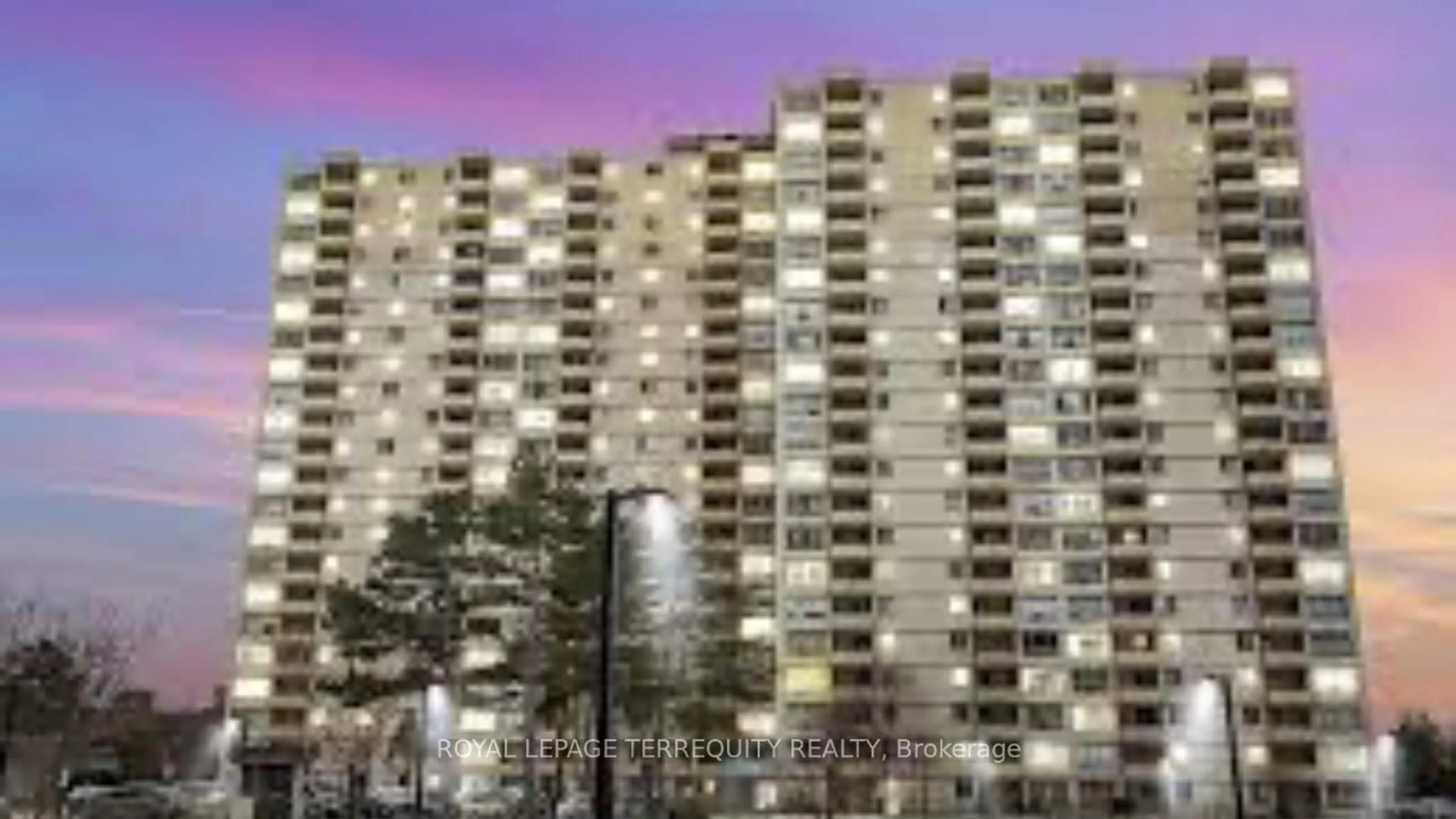 Blurry image for 340 Dixon Rd #2208, Toronto Ontario M9R 1T1
