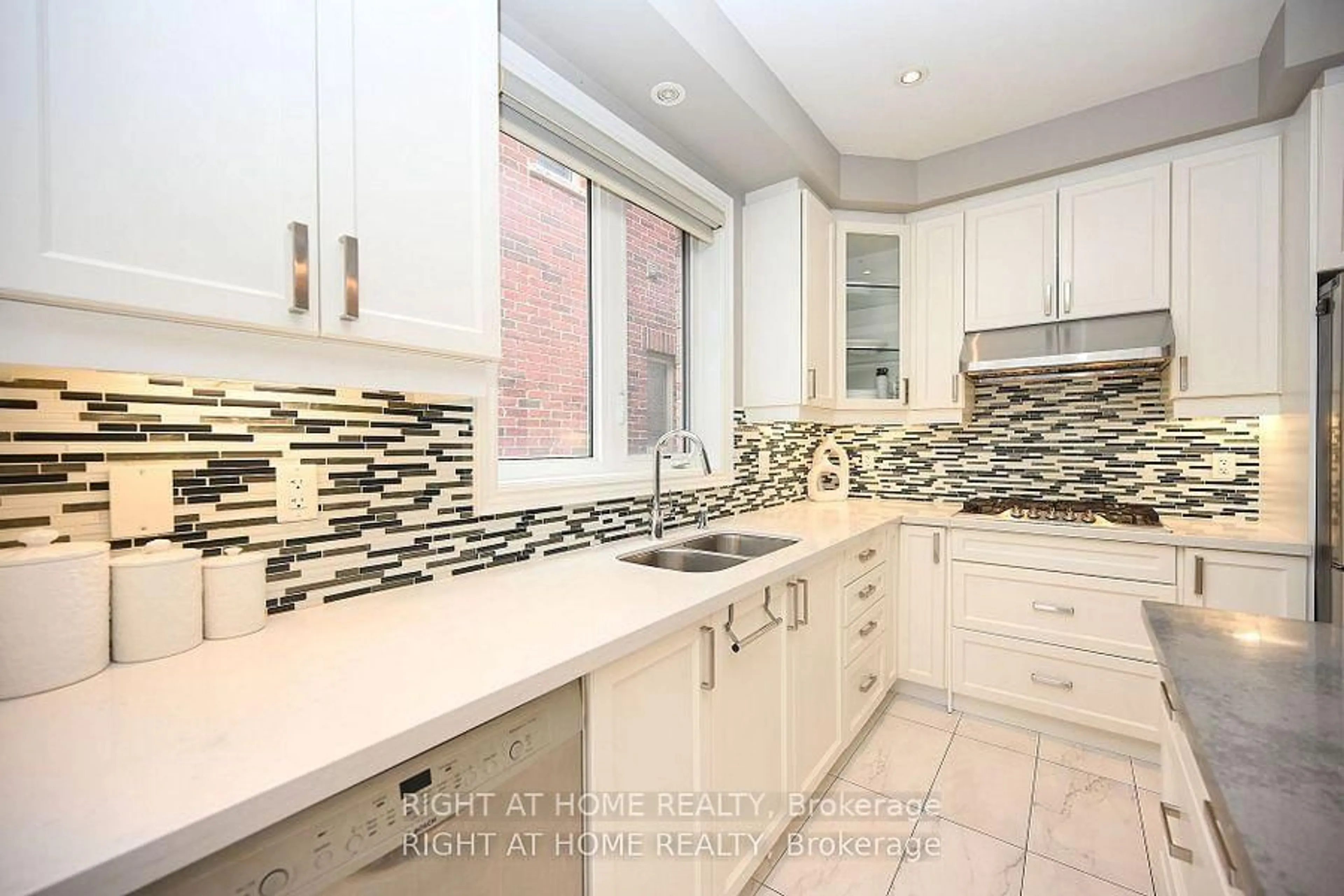 Contemporary kitchen, ceramic/tile floor for 371 Hincks Dr, Milton Ontario L9T 8T9