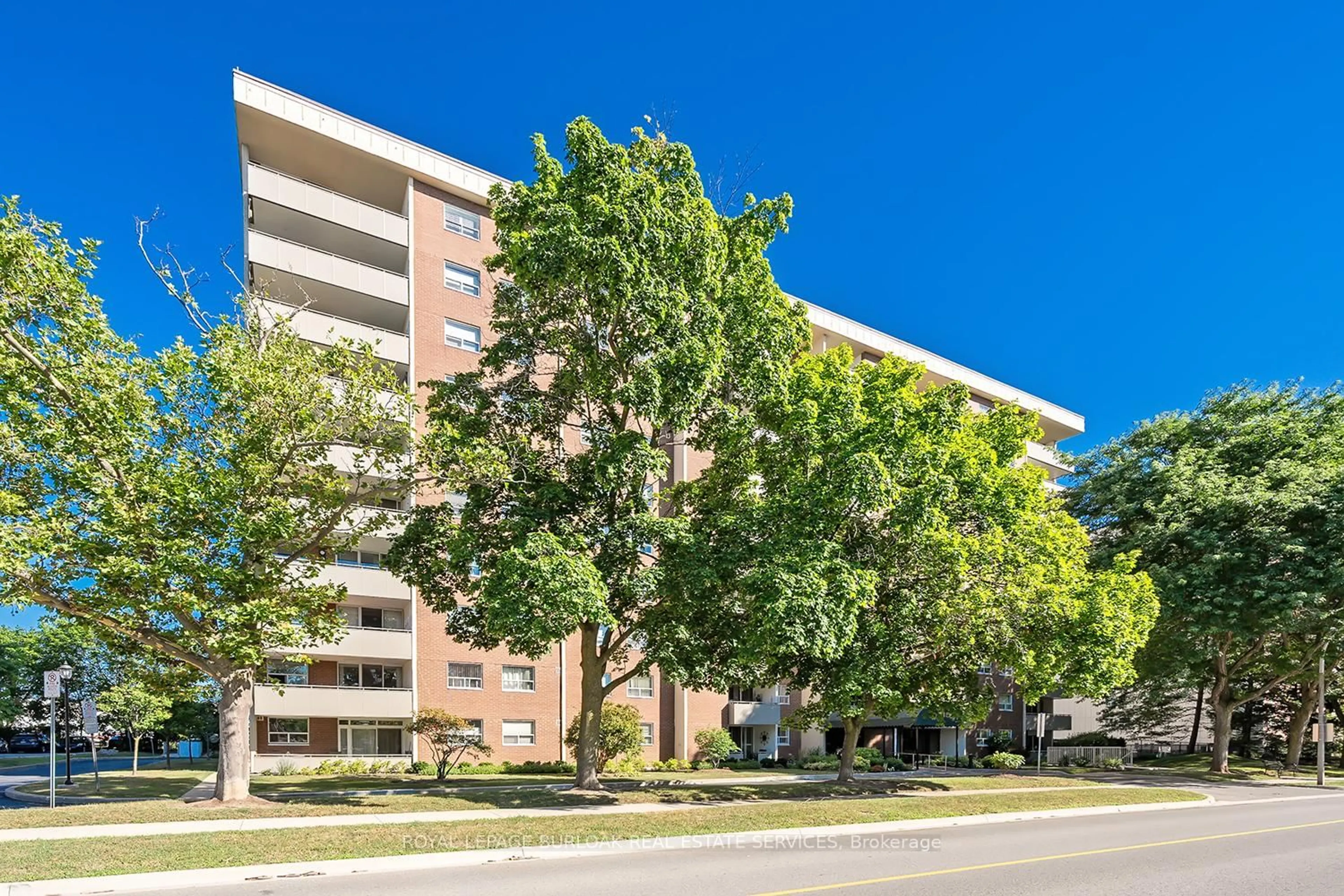 Unknown for 1415 Ghent Ave #207, Burlington Ontario L7S 1X4
