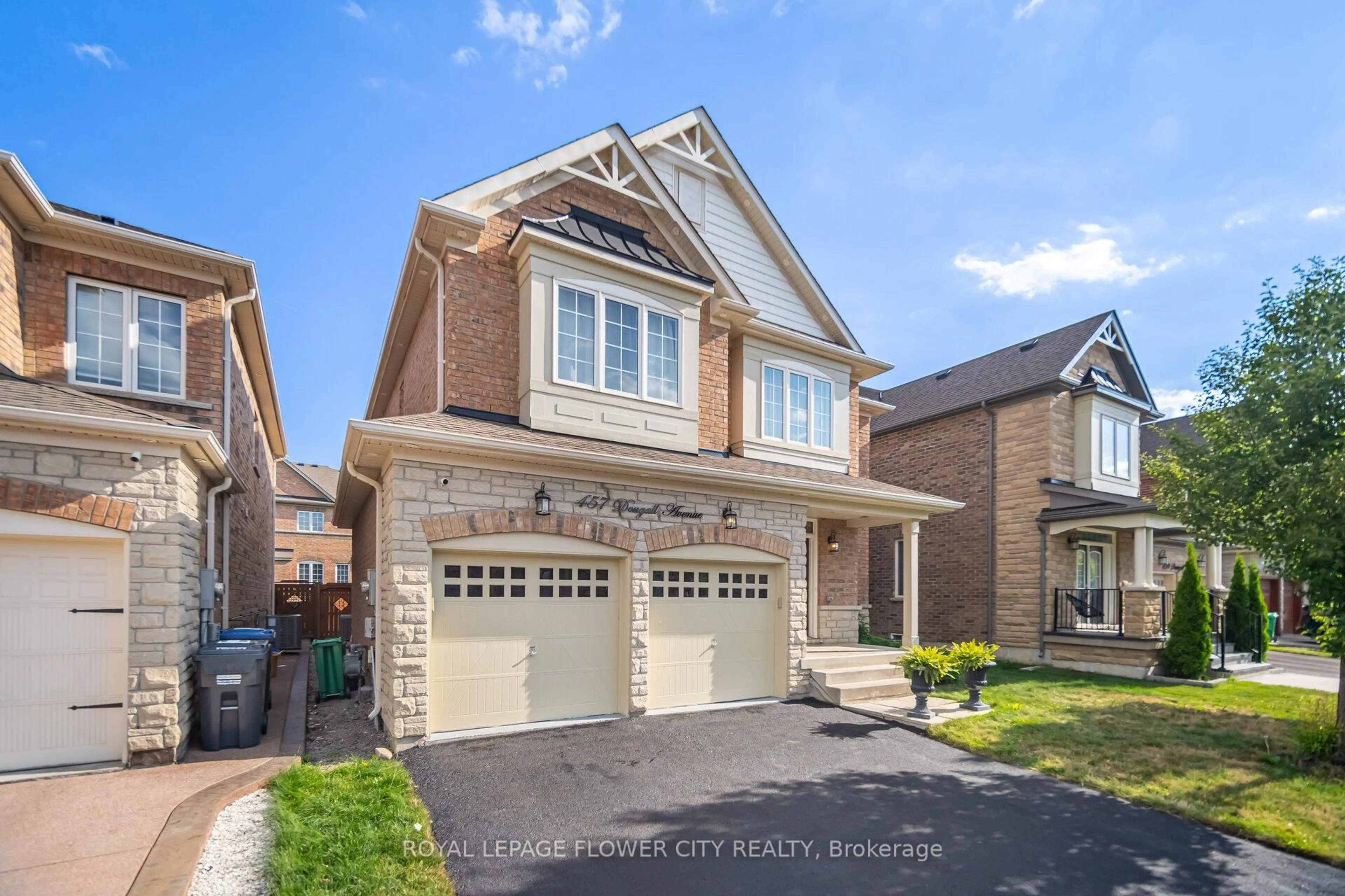 Home with brick exterior material, street for 457 Dougall Ave, Caledon Ontario L7C 4A5