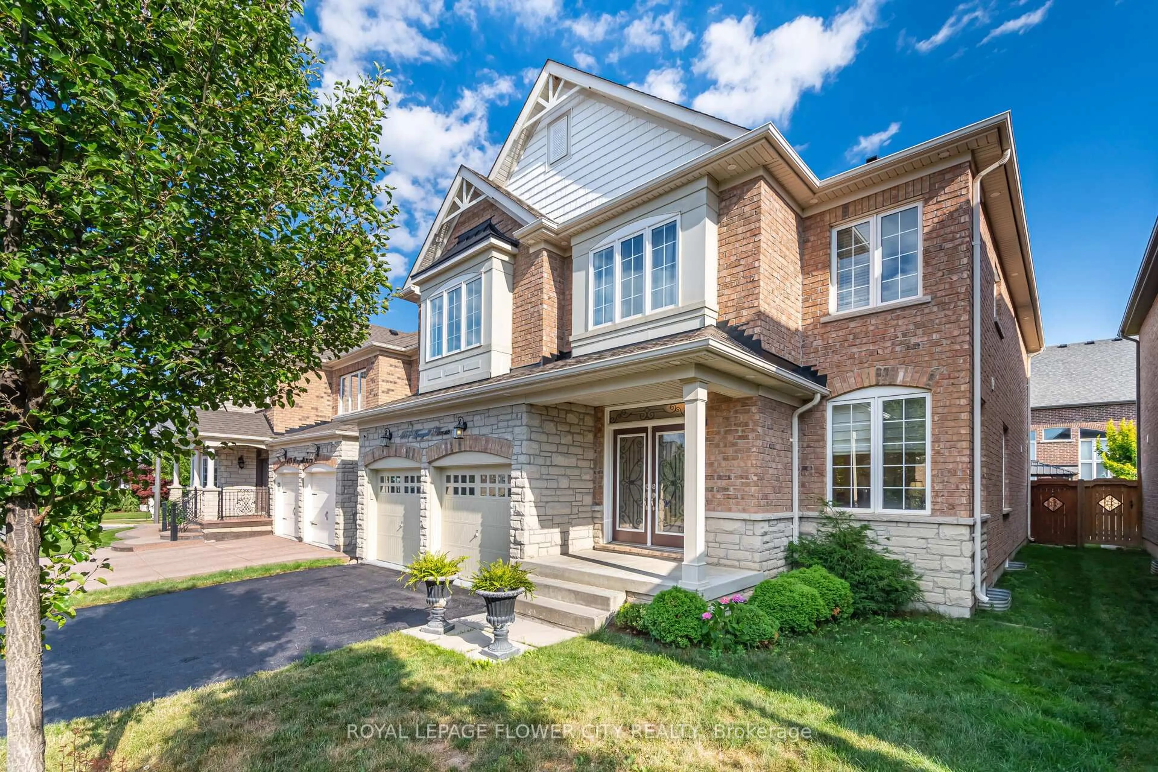 Home with brick exterior material, street for 457 Dougall Ave, Caledon Ontario L7C 4A5
