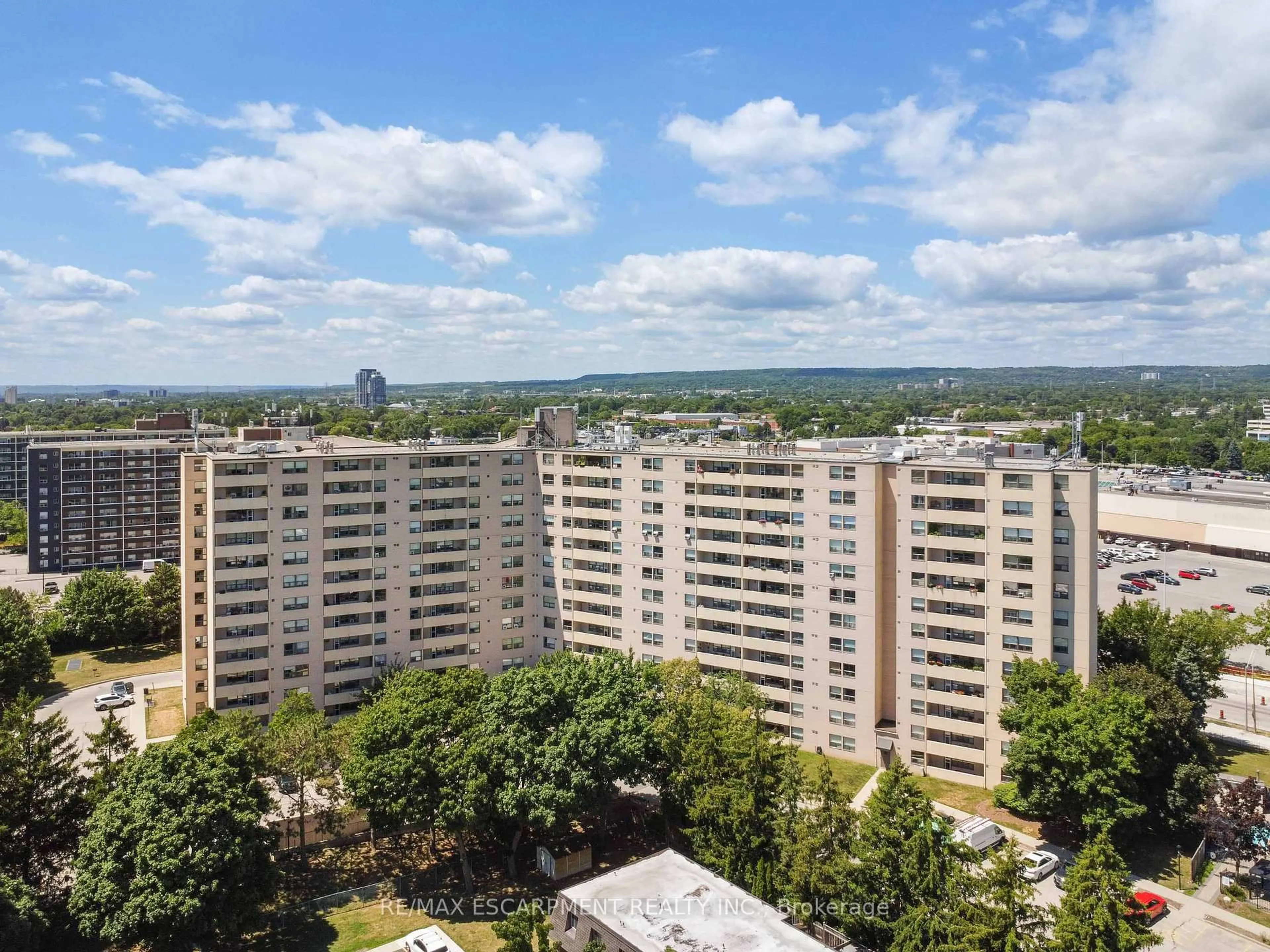 A pic from outside/outdoor area/front of a property/back of a property/a pic from drone, city buildings view from balcony for 700 Dynes Rd #1103, Burlington Ontario L7N 3M2
