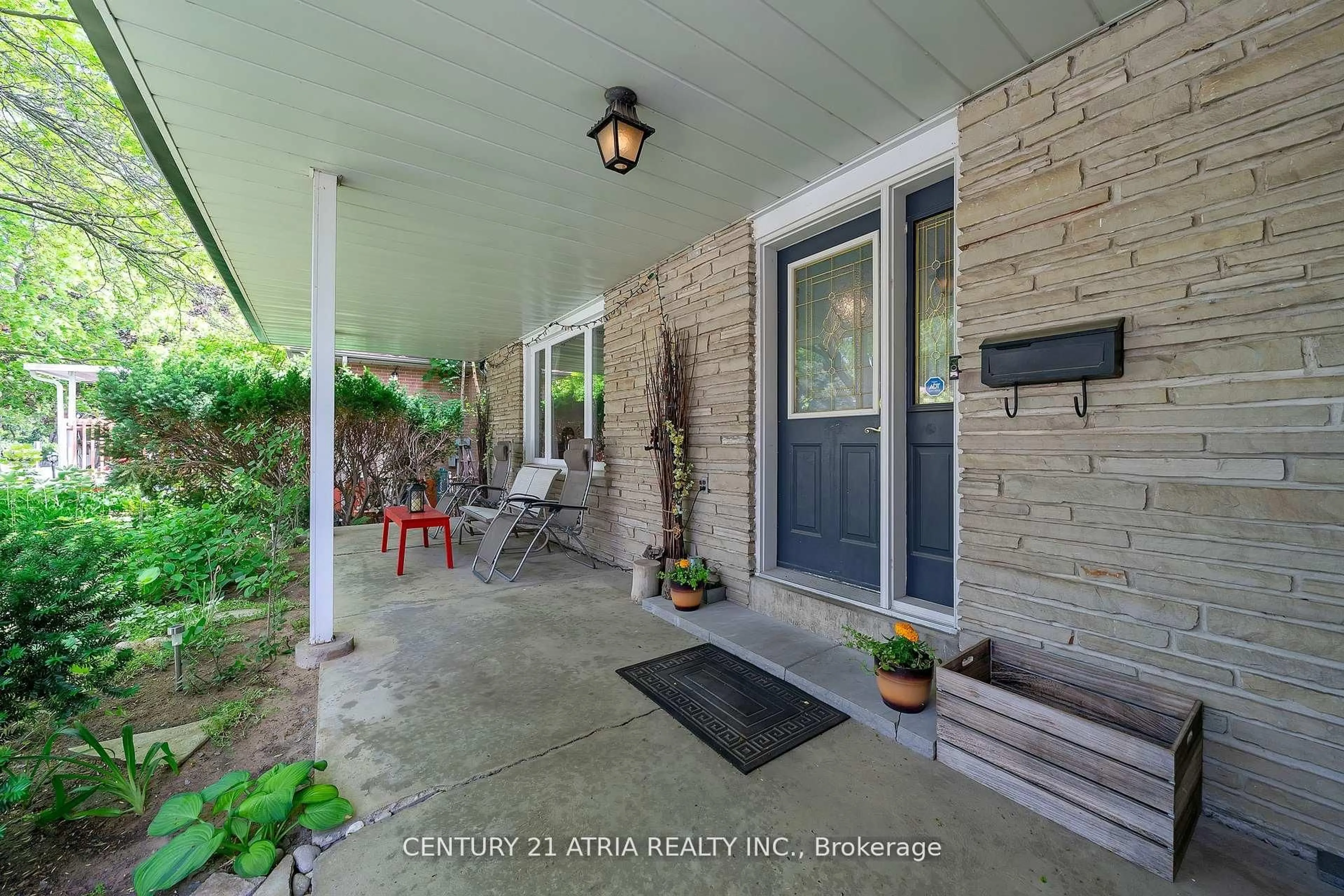 Unknown for 1806 Barsuda Dr, Mississauga Ontario L5J 1V4