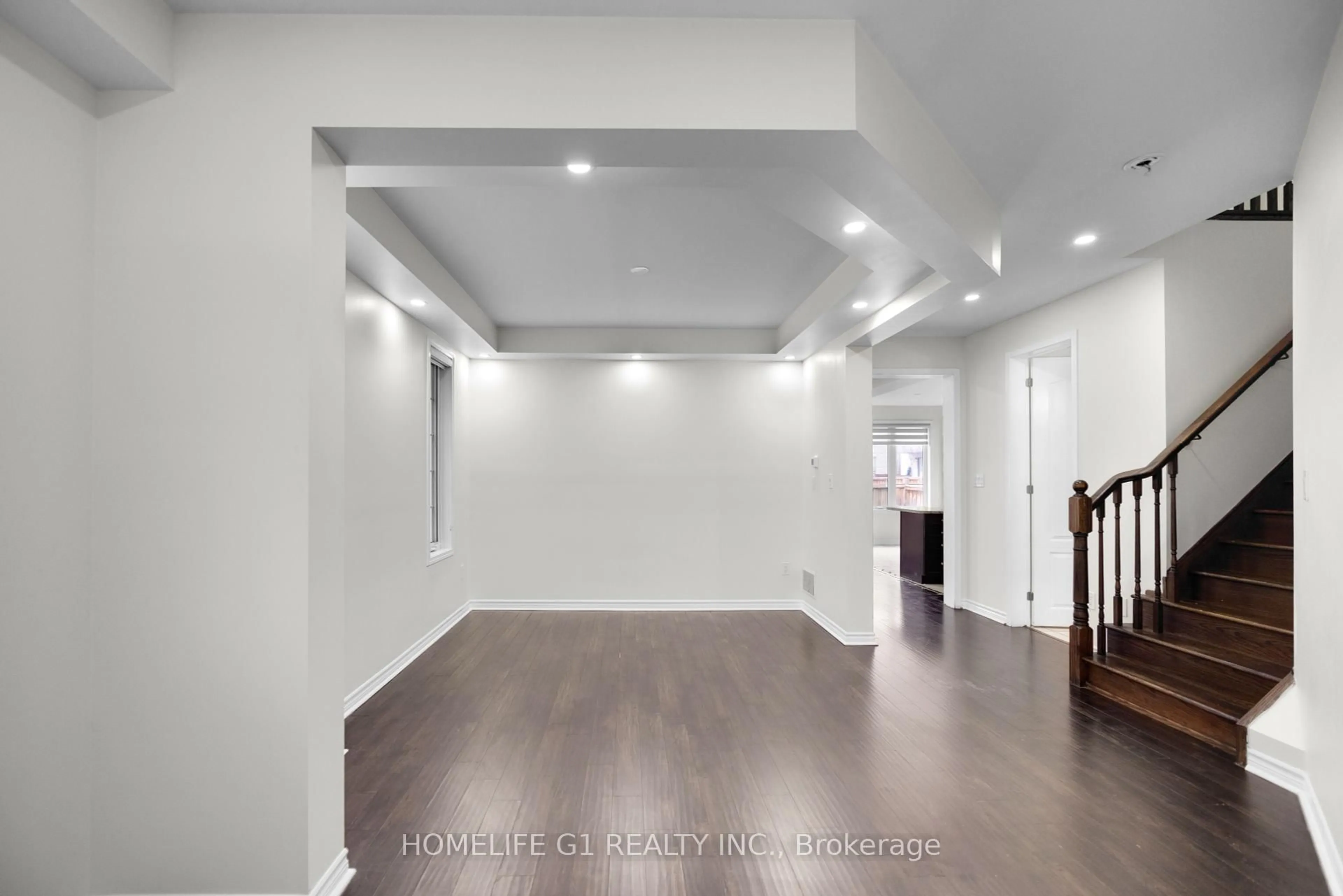 Unknown for 158 Thornbush Blvd, Brampton Ontario L7A 0G4
