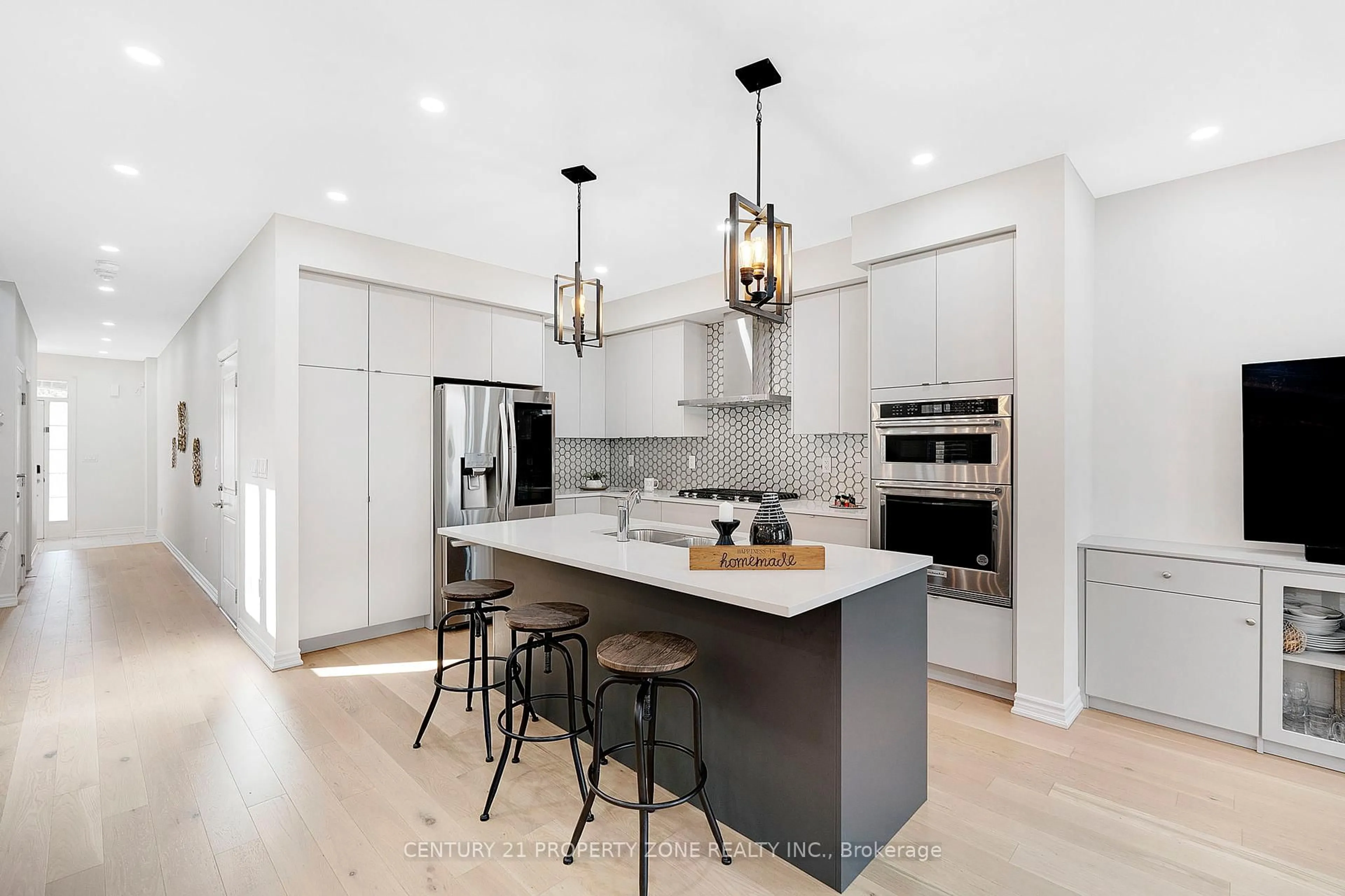 Contemporary kitchen, unknown for 458 Bergamot Ave, Milton Ontario L9E 1T8