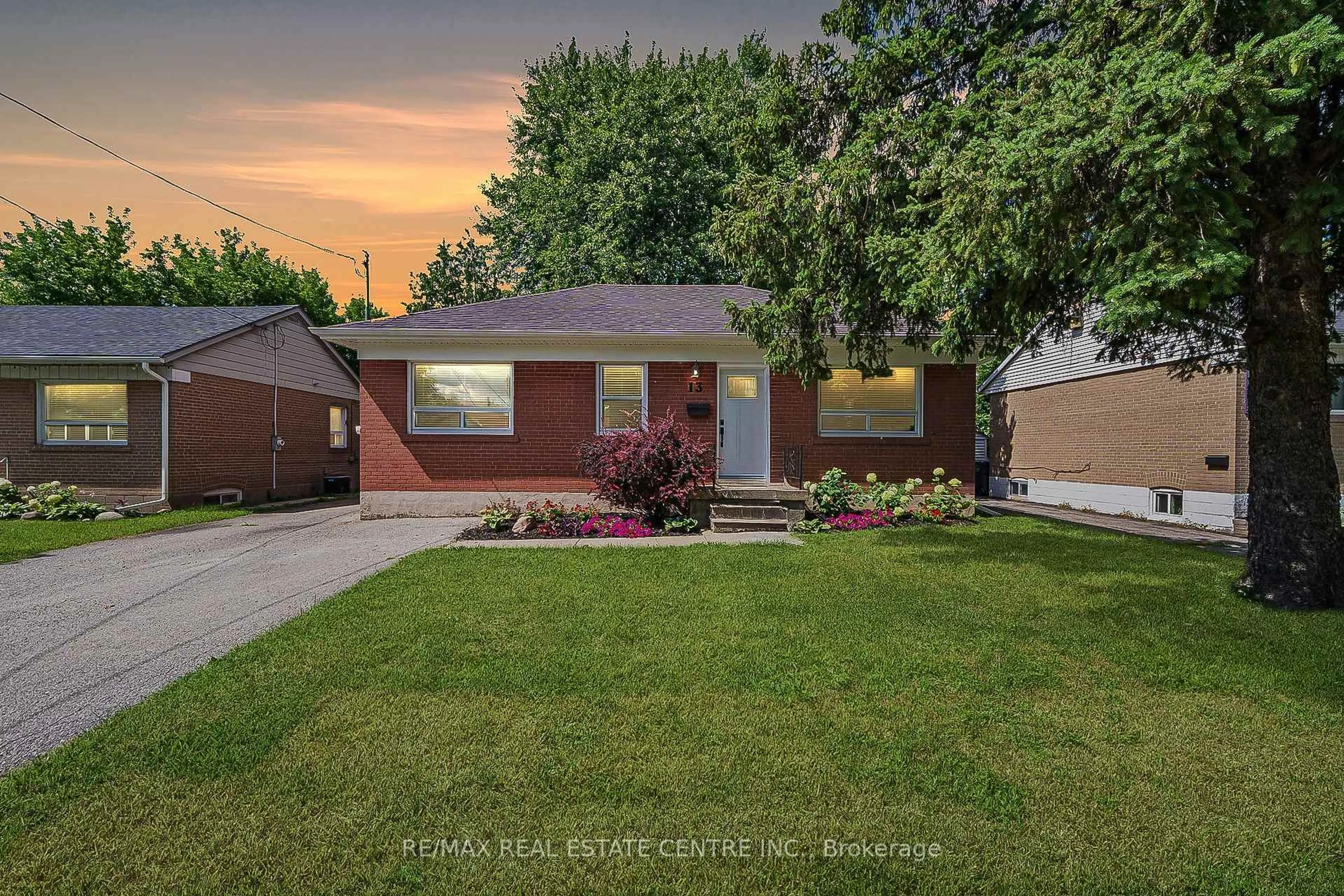 Home with brick exterior material, street for 13 Glendale Ave, Brampton Ontario L6X 1X2