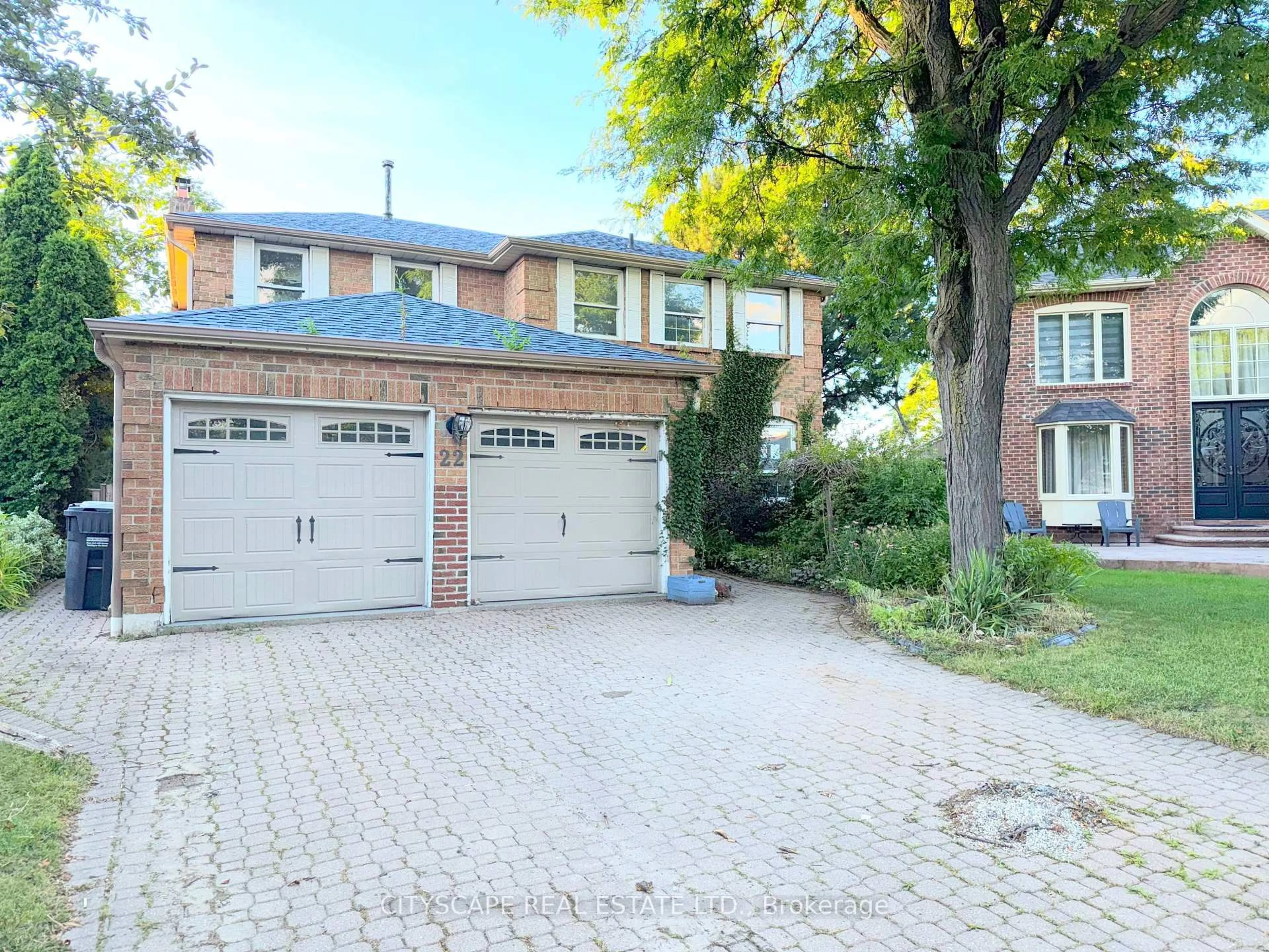 Home with brick exterior material, street for 22 Nottingham Cres, Brampton Ontario L6S 4G4