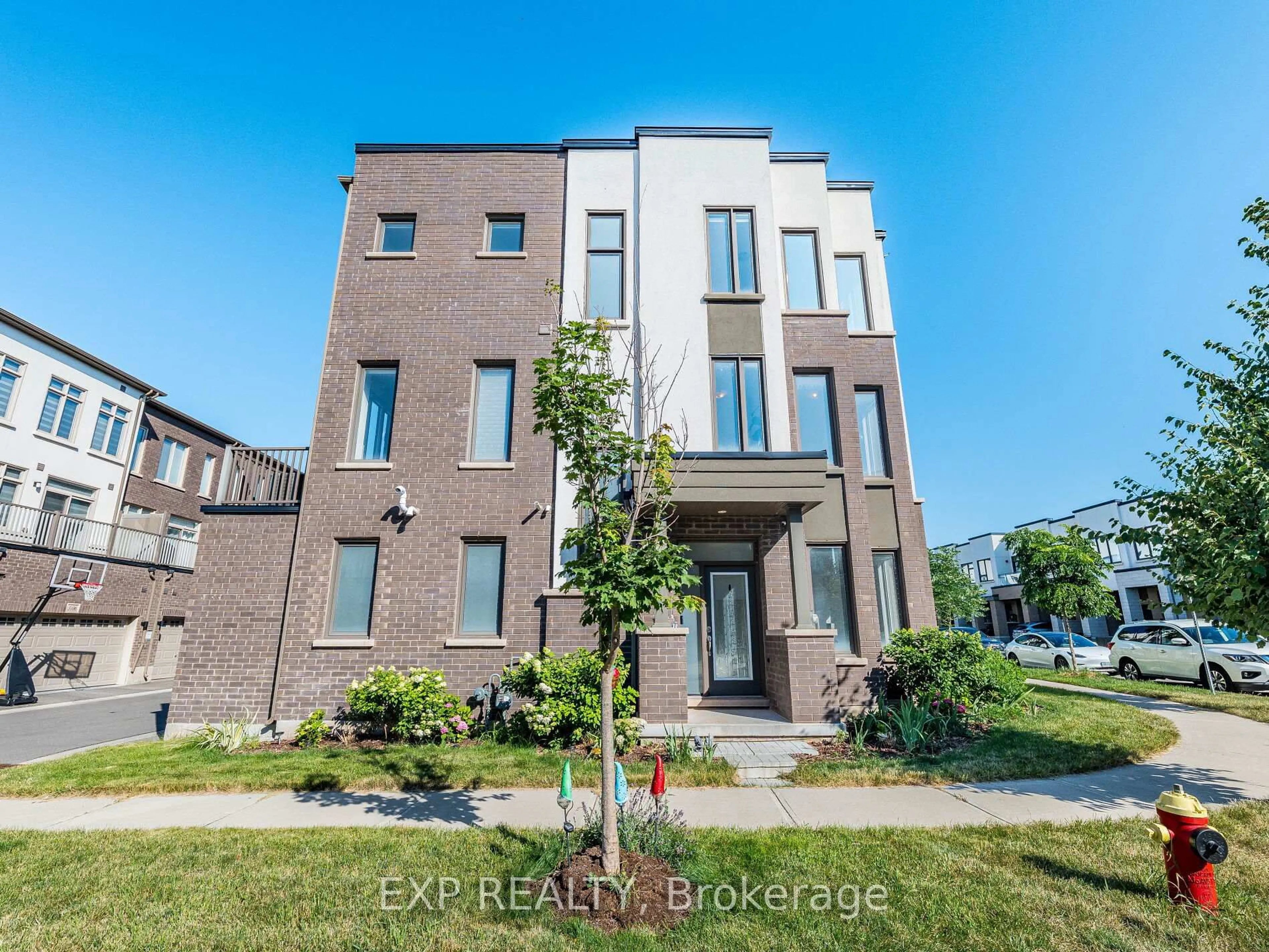 Home with brick exterior material, street for 3128 Mintwood Circ, Oakville Ontario L6H 7C3