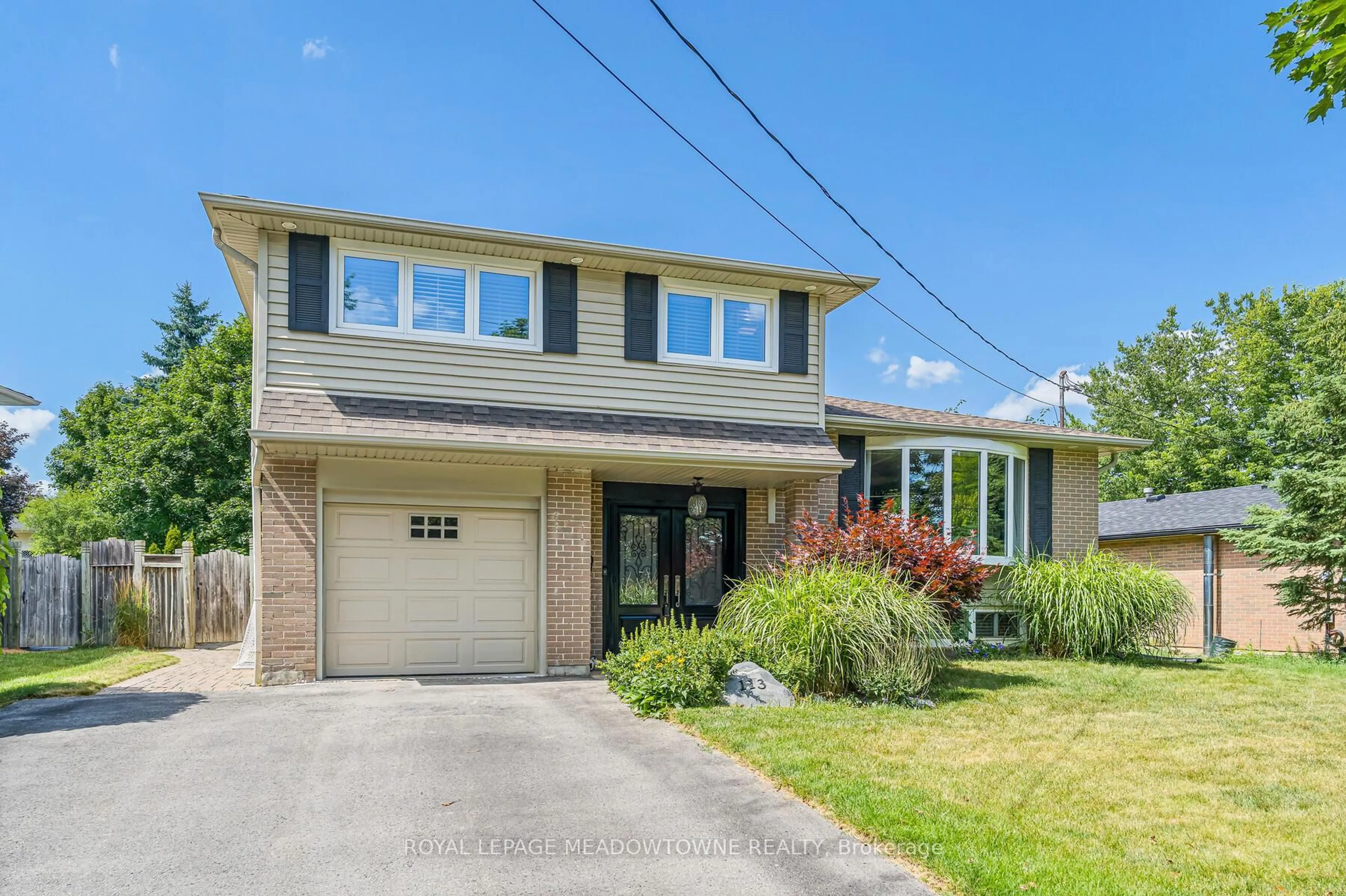 Home with brick exterior material, street for 113 Irwin Cres, Halton Hills Ontario L7G 1E7
