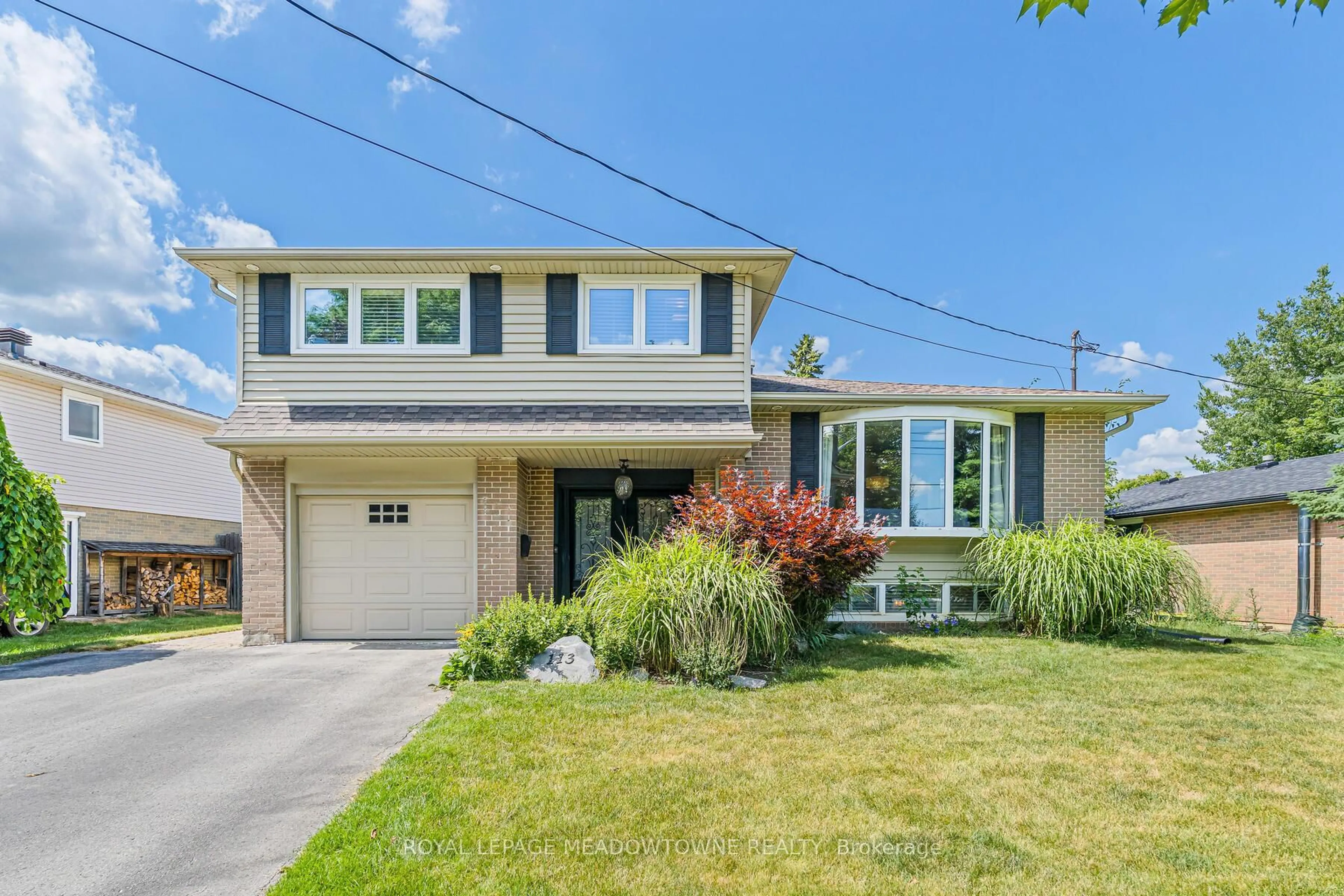 Home with brick exterior material, street for 113 Irwin Cres, Halton Hills Ontario L7G 1E7