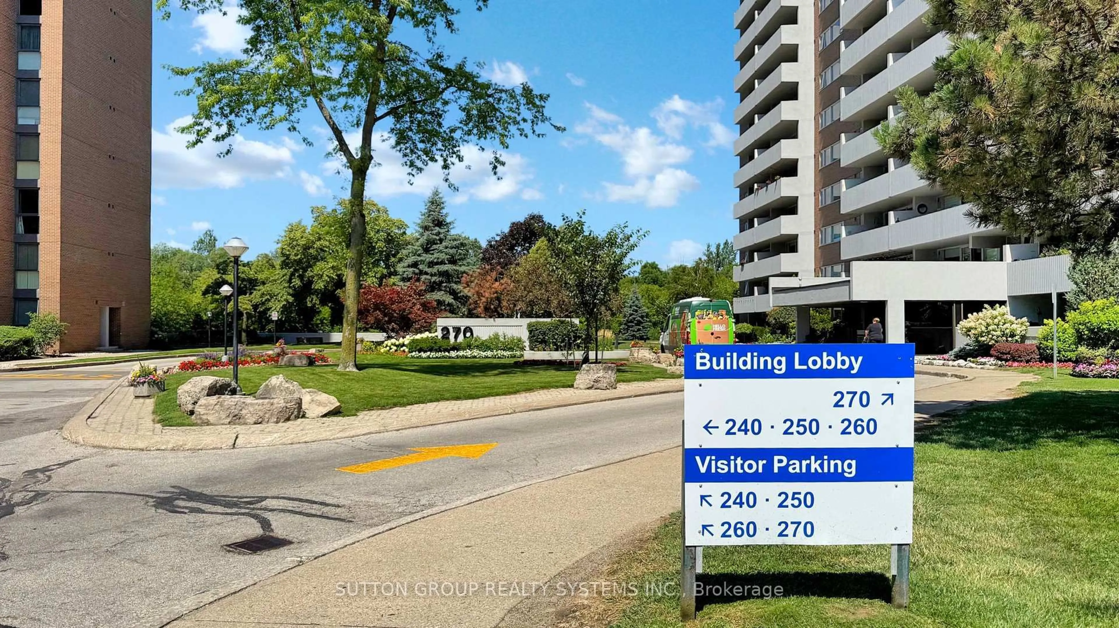 Unknown for 270 Scarlett Rd #813, Toronto Ontario M6N 4X7