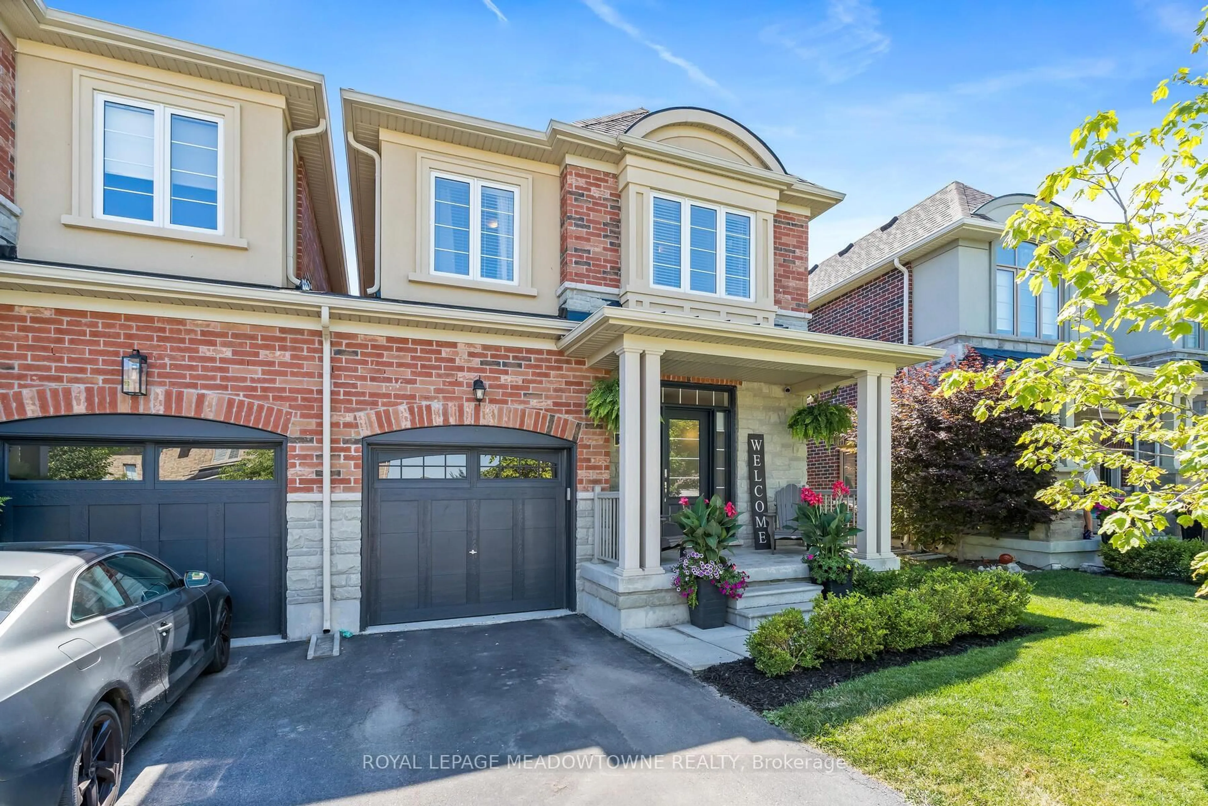 Home with brick exterior material, street for 26 Sierra Cres, Halton Hills Ontario L7G 0L9