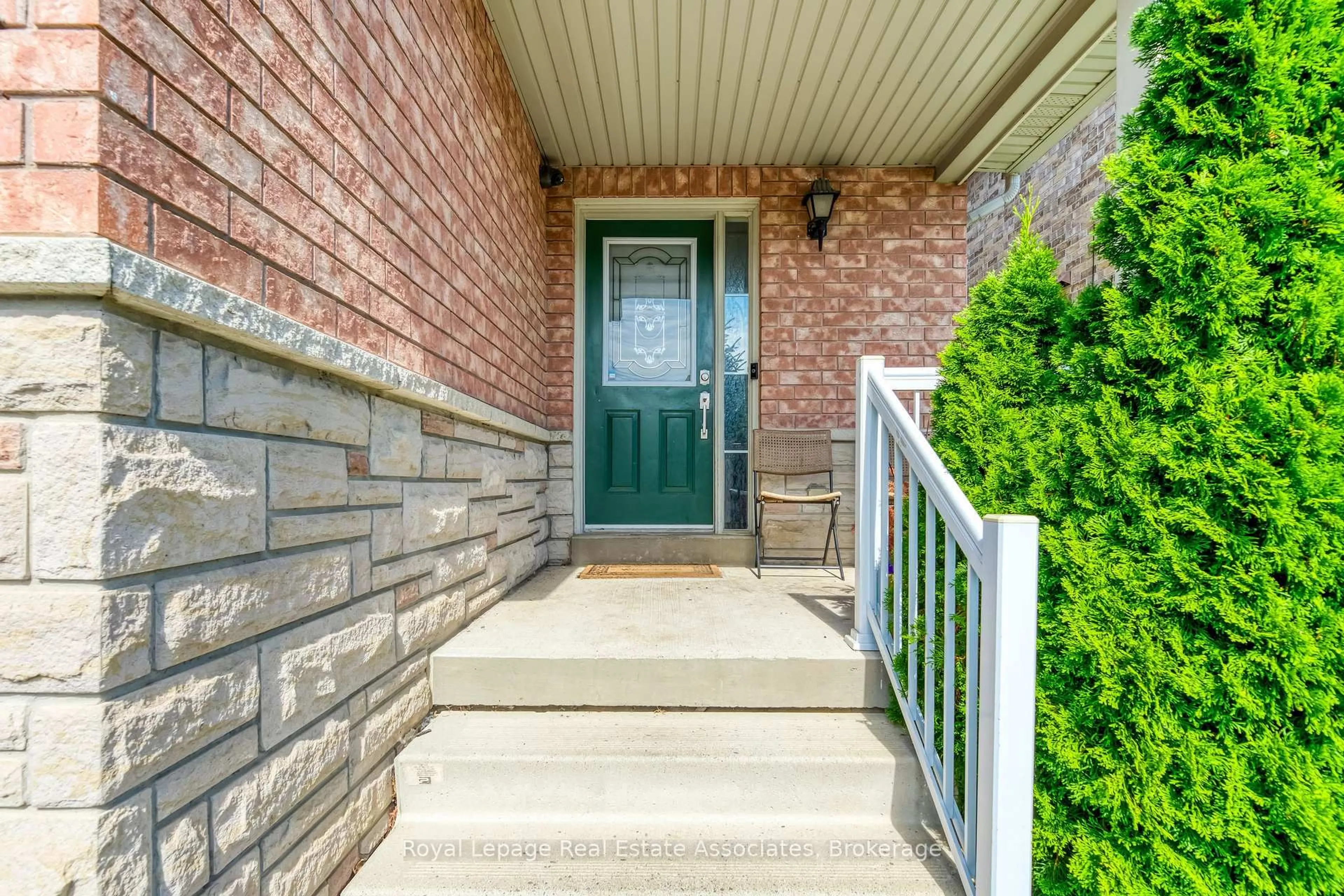 Unknown for 4 Flatfield Way, Brampton Ontario L6P 1N7