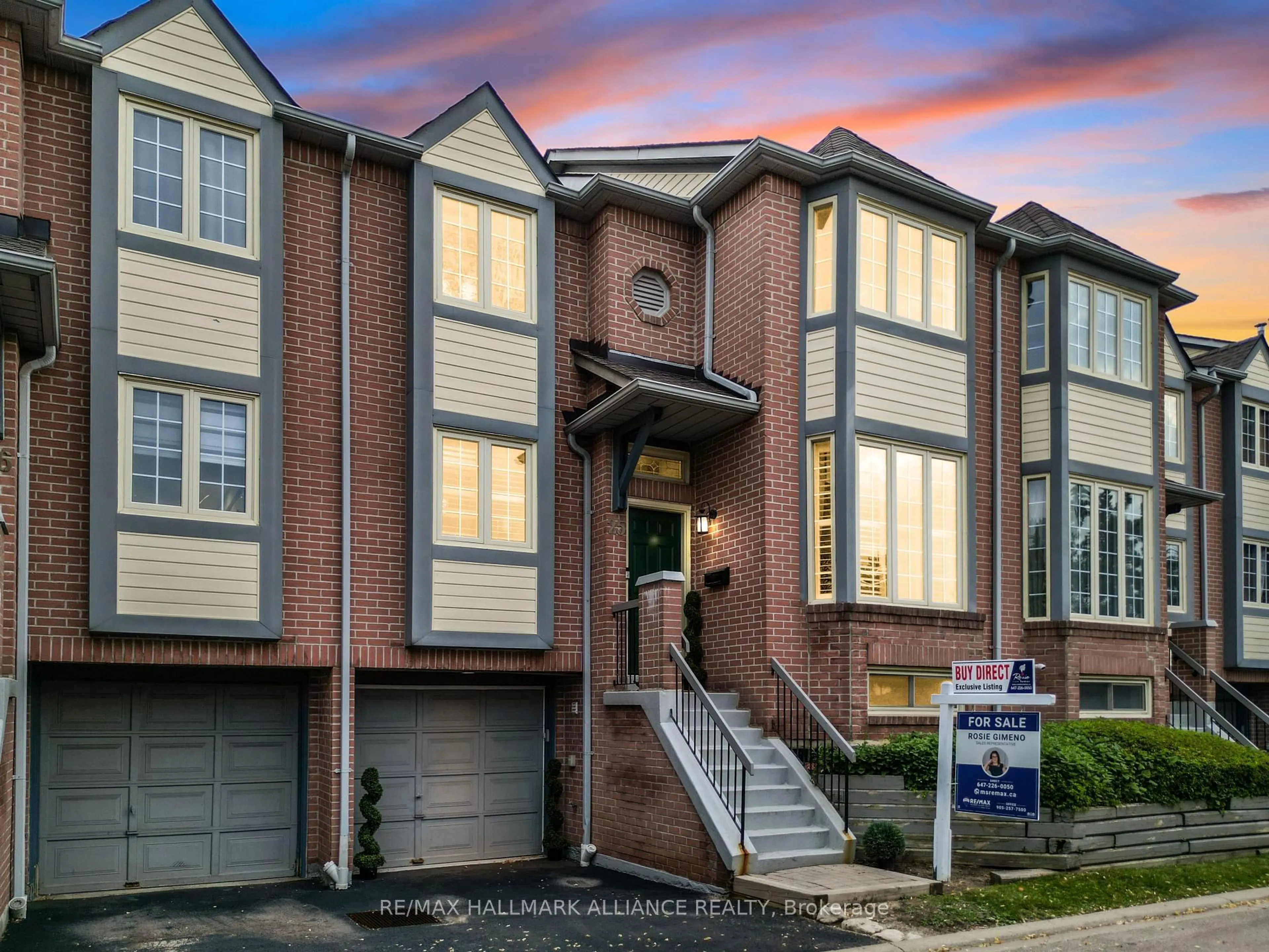 Home with brick exterior material, street for 6859 Edenwood Dr #25, Mississauga Ontario L5N 5Z8