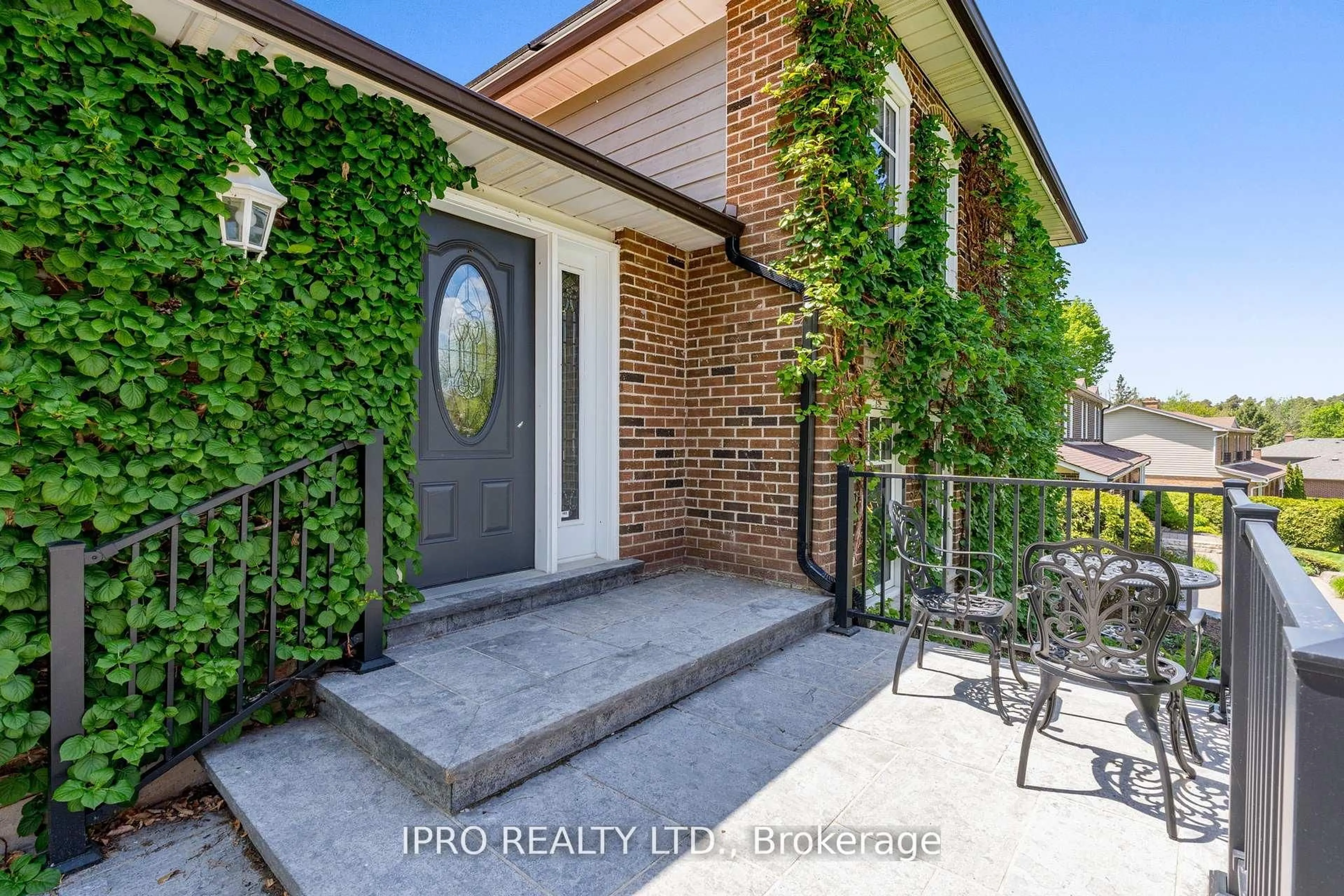 Unknown for 25 Orsi Rd, Caledon Ontario L7C 1H6