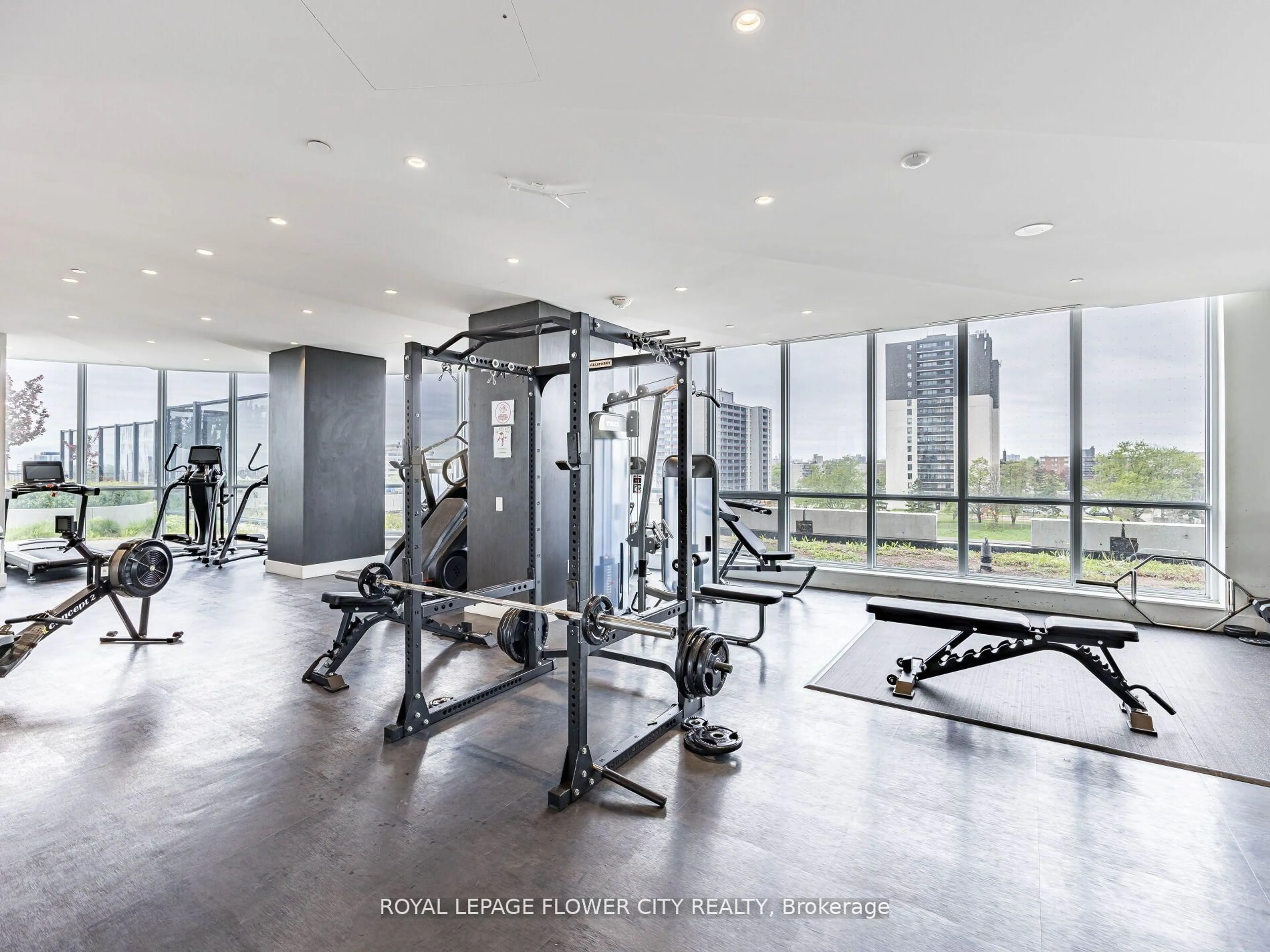 Gym or fitness room for 30 Gibbs Rd #2804, Toronto Ontario M9B 6L6