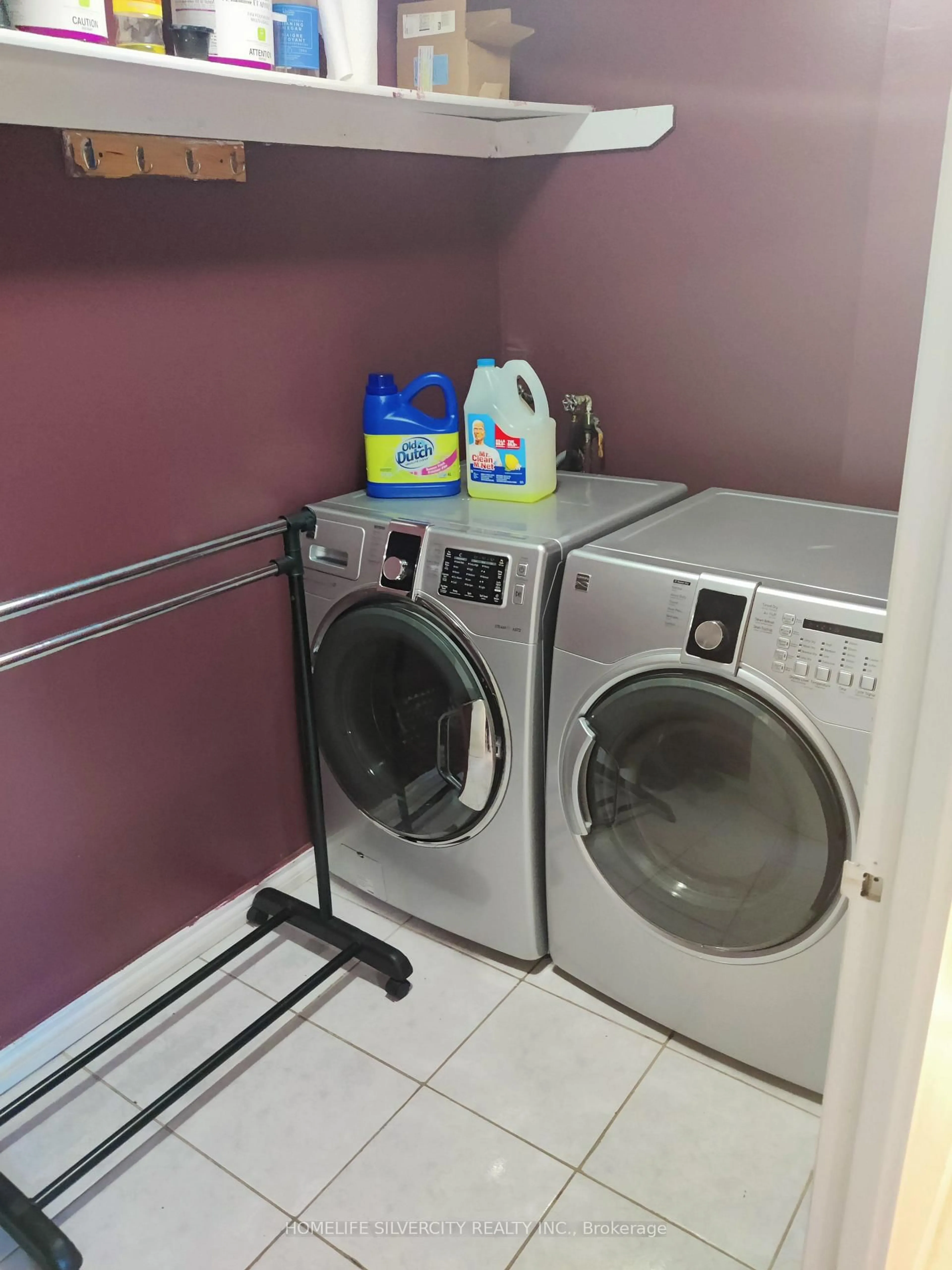 Laundry room for 3555 Derry Rd #206, Mississauga Ontario L4T 1B1