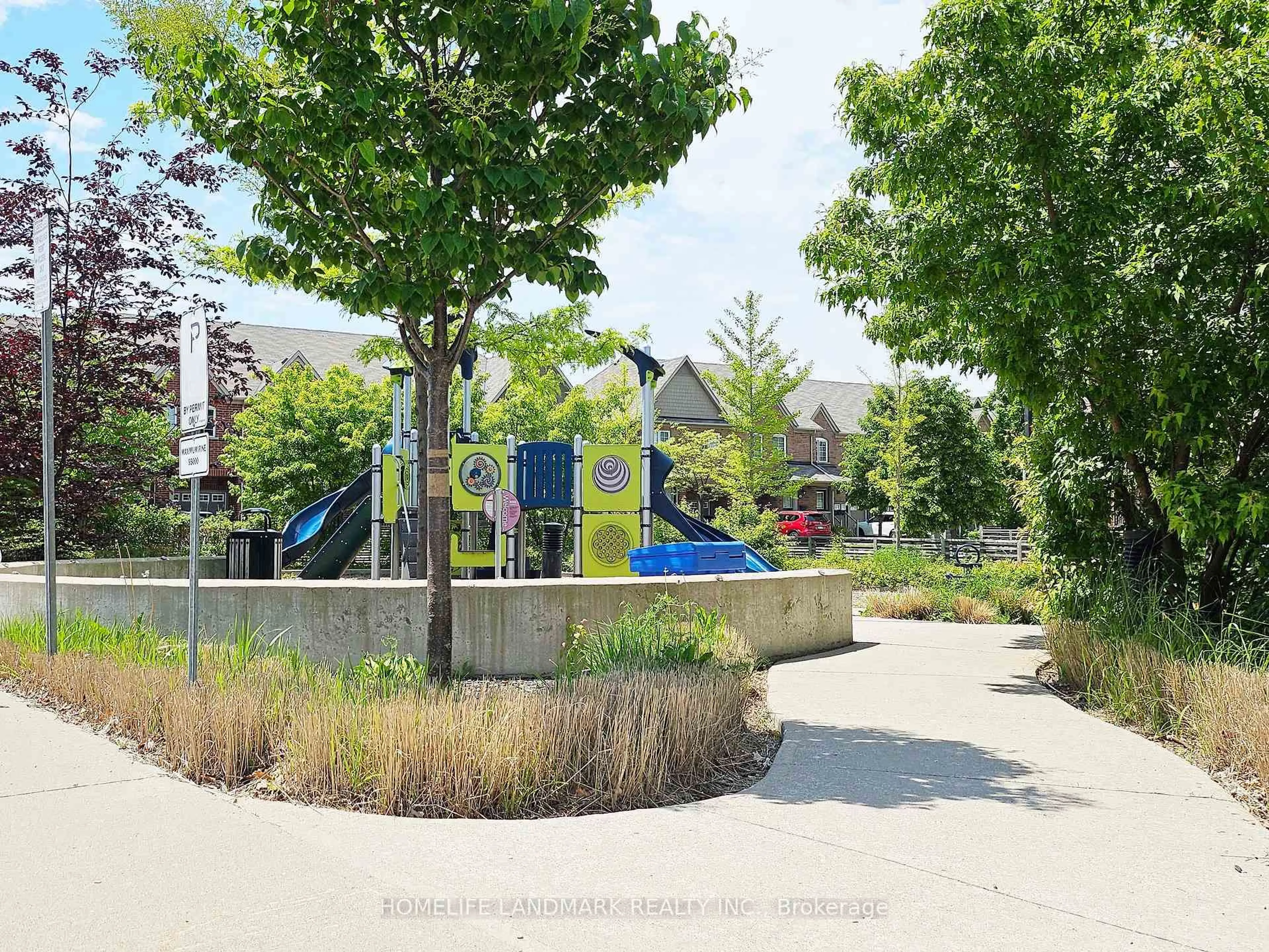 Unknown for 5005 Harvard Rd #101, Mississauga Ontario L5M 0W5