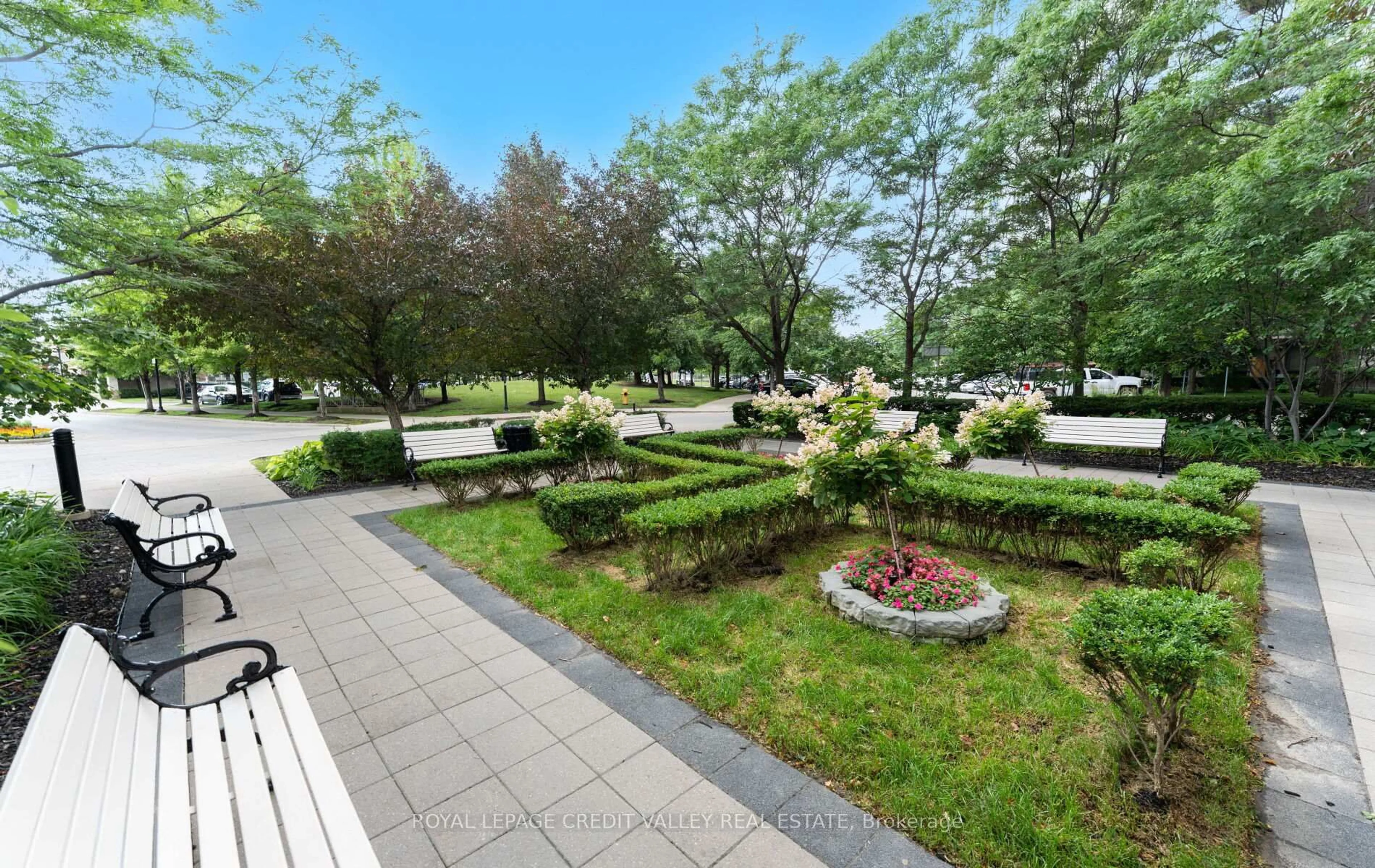 Patio, street for 700 Humberwood Blvd #2023, Toronto Ontario M9W 7J4