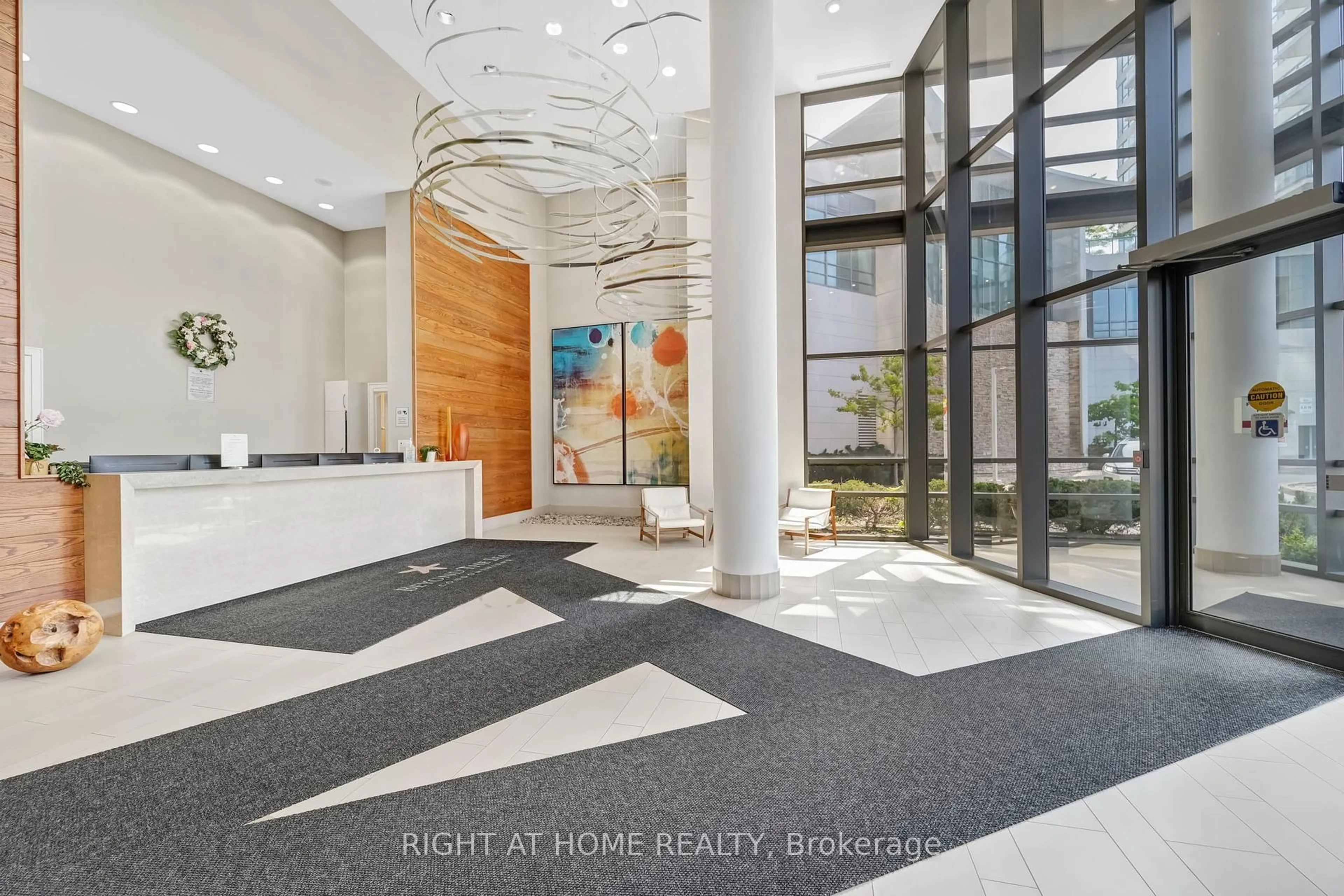 Lobby for 15 Legion Rd #2005, Toronto Ontario M8V 0A9