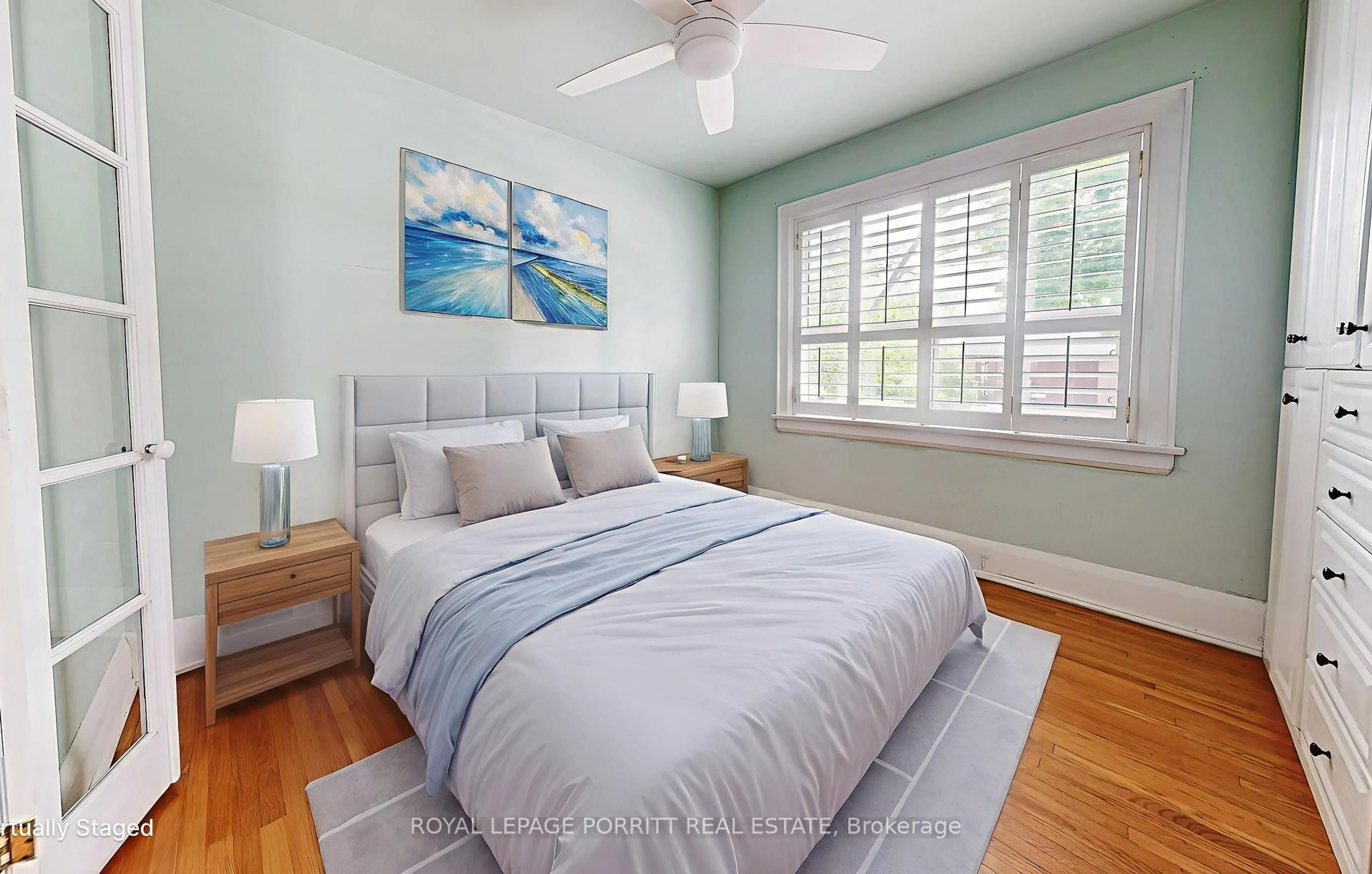 Bedroom with bed, unknown for 25 Ash Cres, Toronto Ontario M8W 1E4