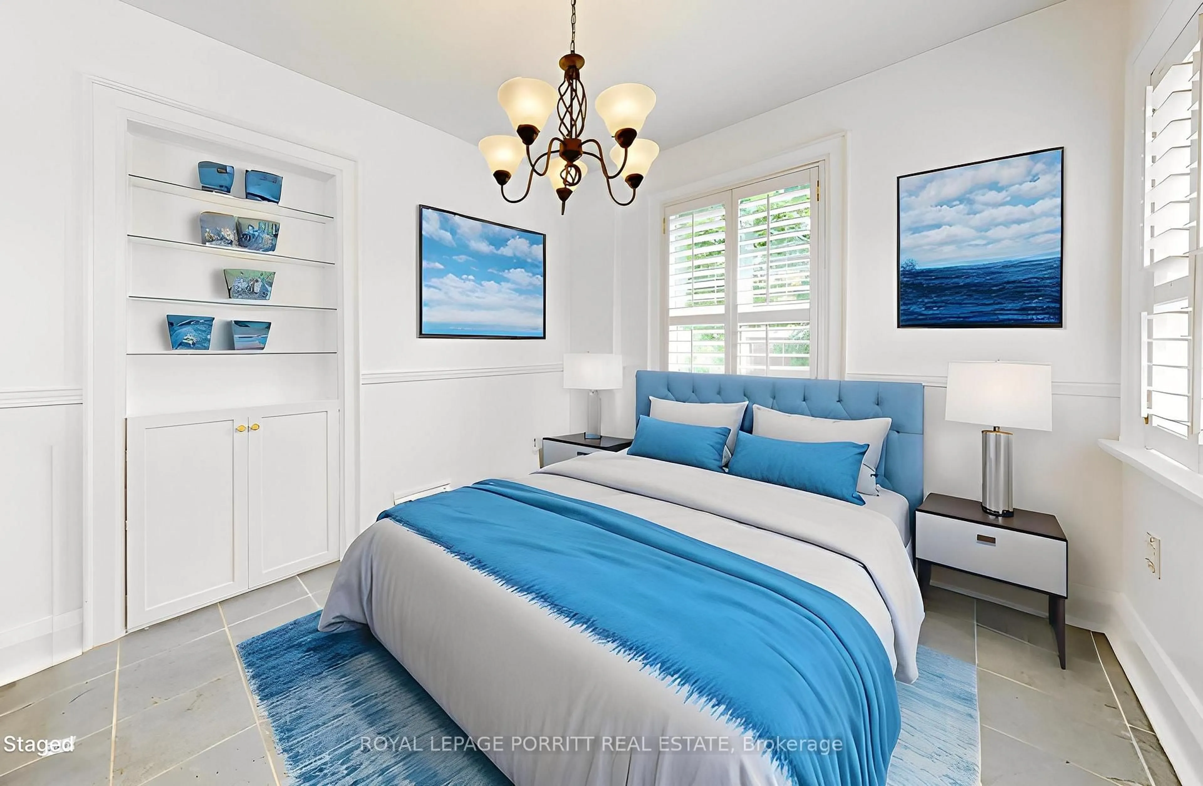 Bedroom with bed, unknown for 25 Ash Cres, Toronto Ontario M8W 1E4