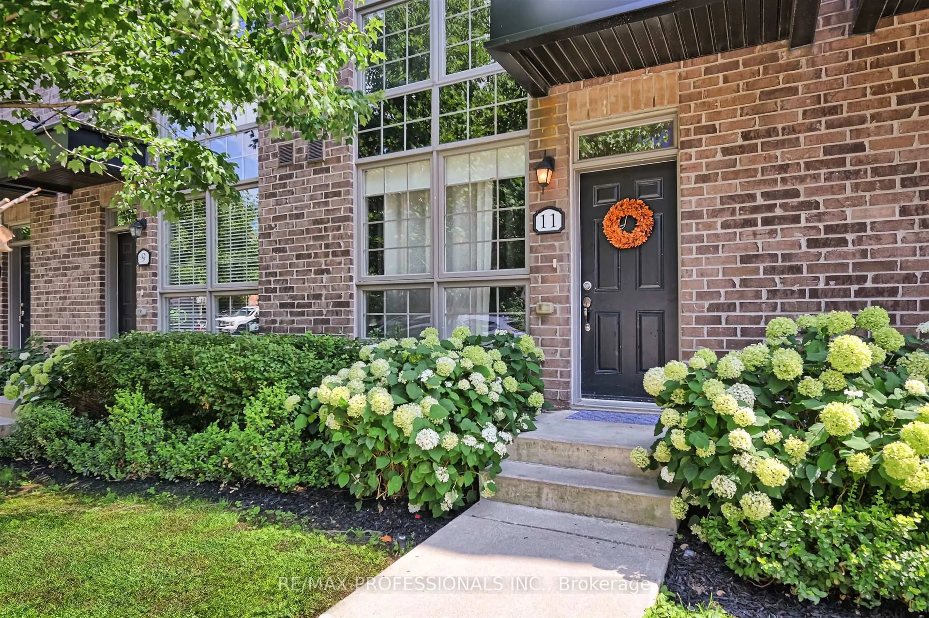 Home with brick exterior material, street for 11 Powerhouse St, Toronto Ontario M6H 4K4