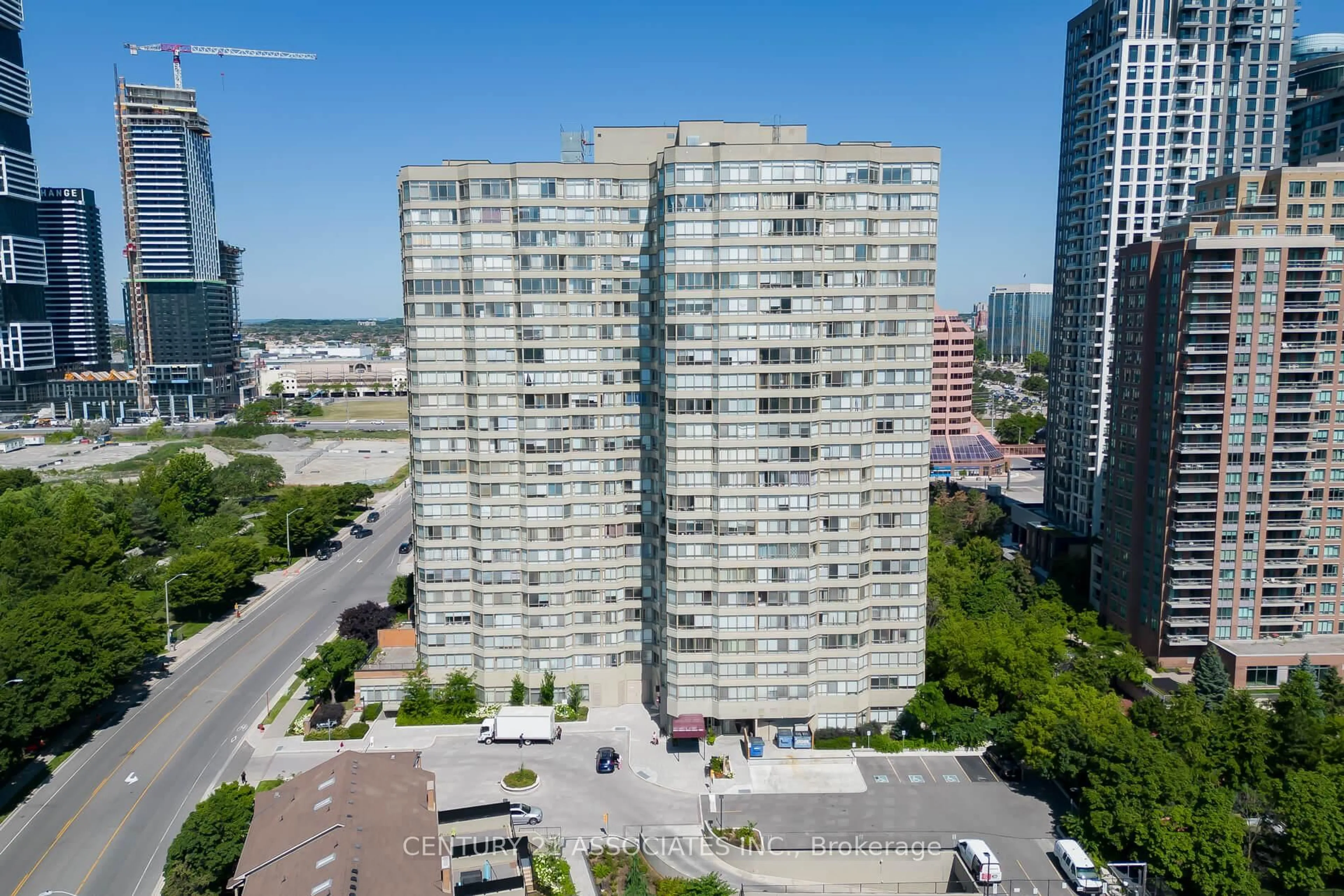 A pic from outside/outdoor area/front of a property/back of a property/a pic from drone, city buildings view from balcony for 3605 Kariya Dr #610, Mississauga Ontario L5B 3J4