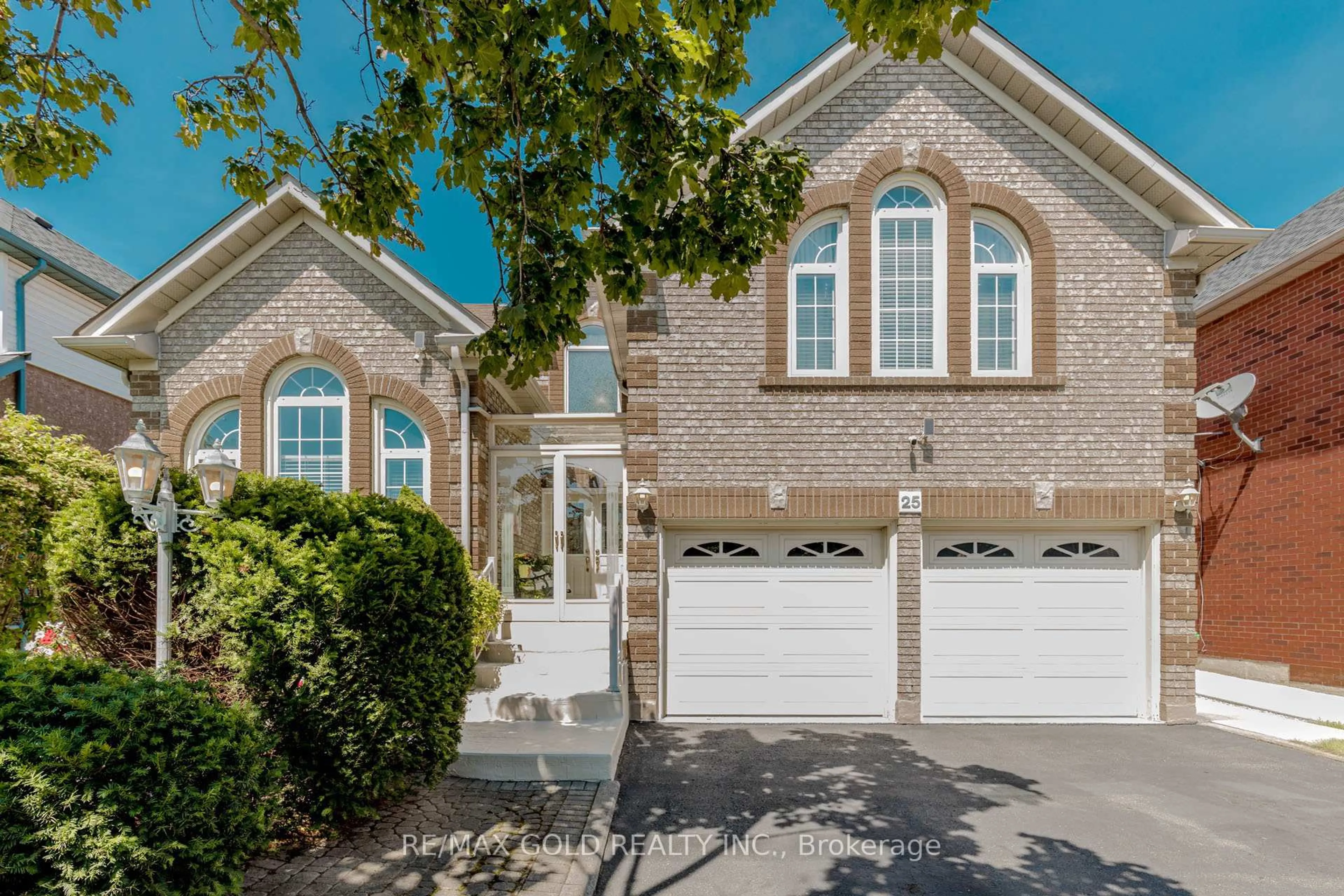 Home with brick exterior material, street for 25 Red Cedar Cres, Brampton Ontario L6R 1A8