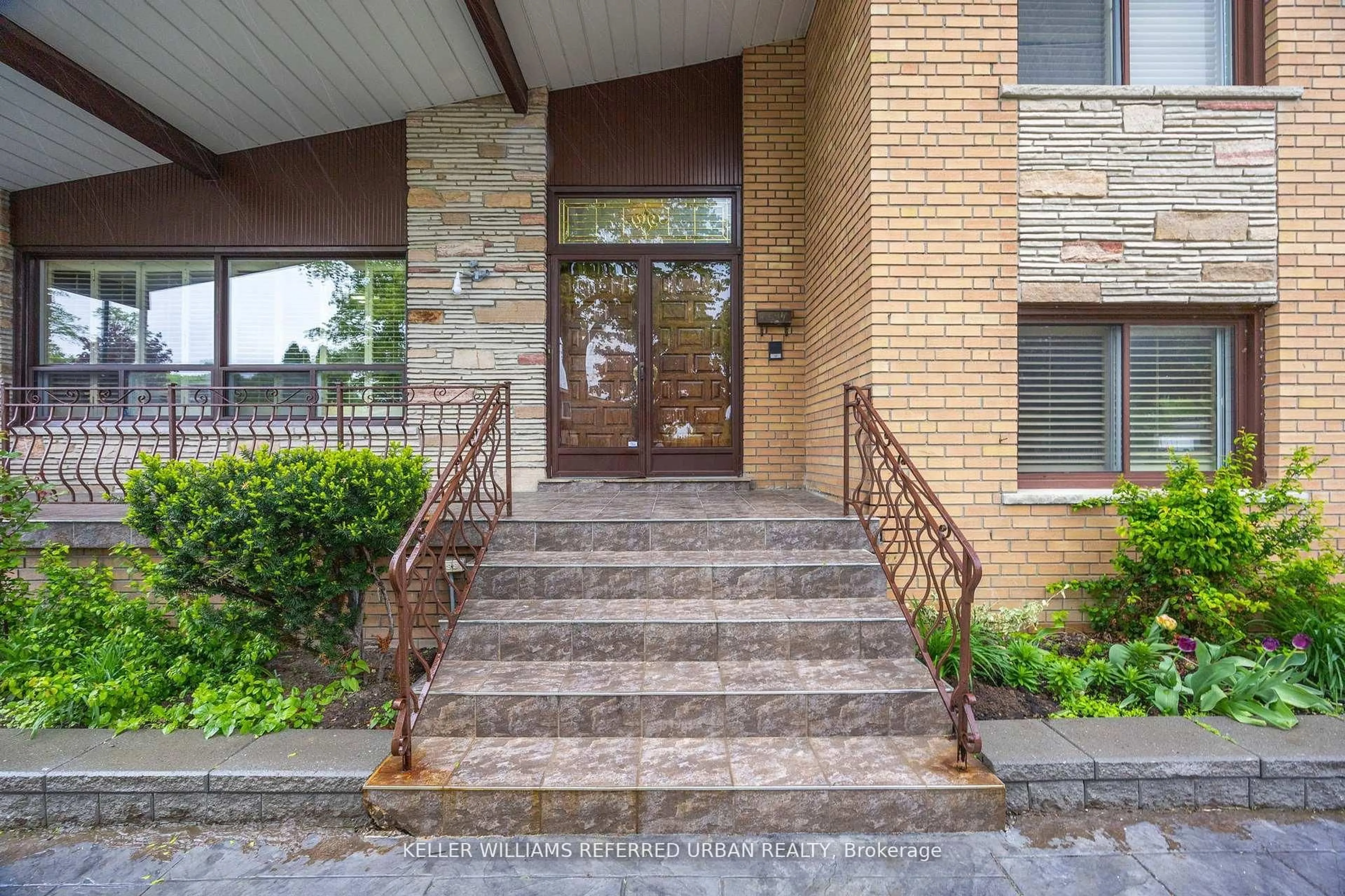 Unknown for 12 Eldorado Crt, Toronto Ontario M3J 1W9