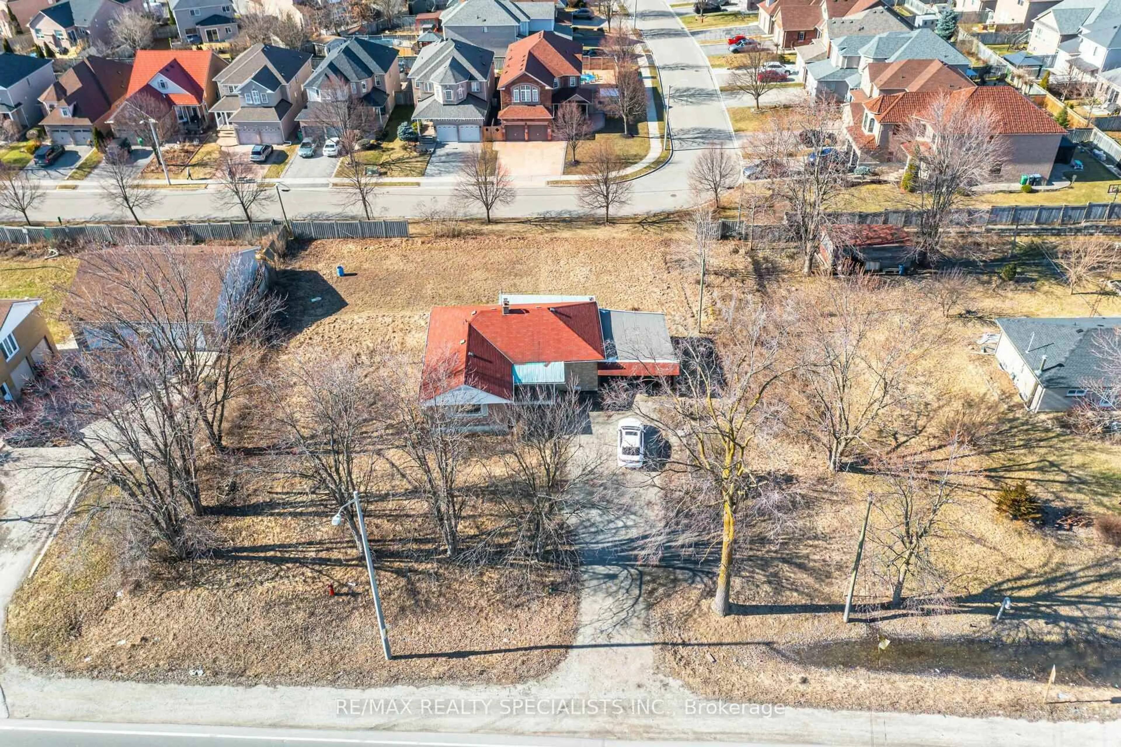 A pic from outside/outdoor area/front of a property/back of a property/a pic from drone, street for 12148 Hurontario St, Brampton Ontario L7A 1E6