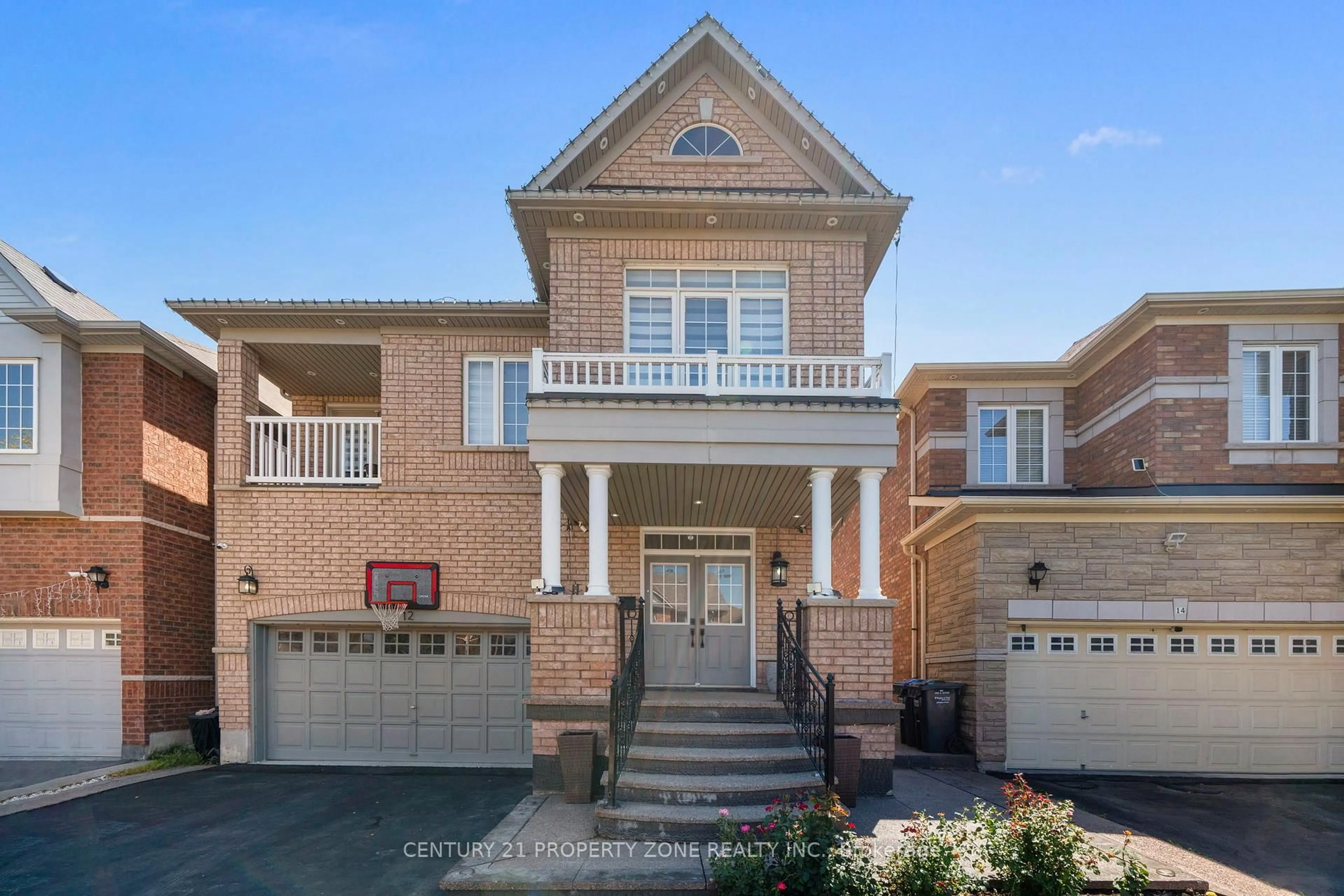 Home with brick exterior material, street for 12 Ledgerock Rd, Brampton Ontario L6P 2L7