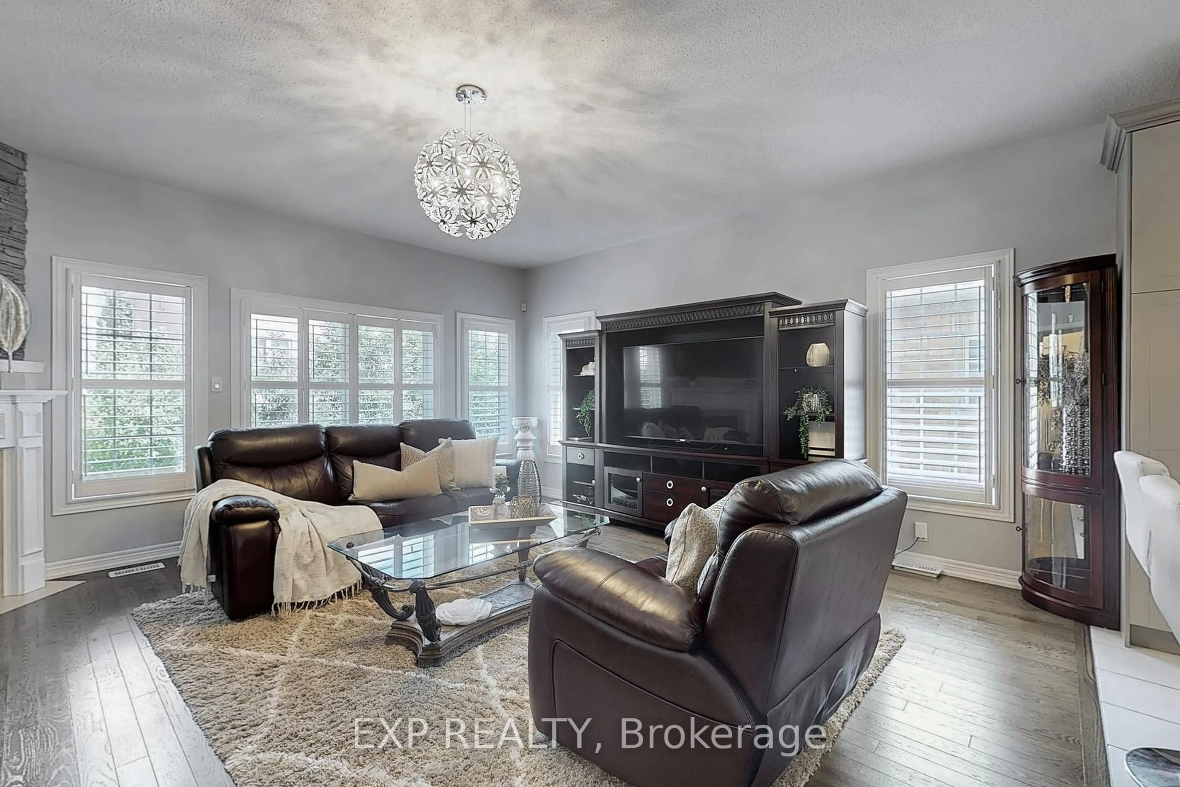 Living room with furniture, unknown for 30 Muzzo Dr #15, Brampton Ontario L6R 3W9