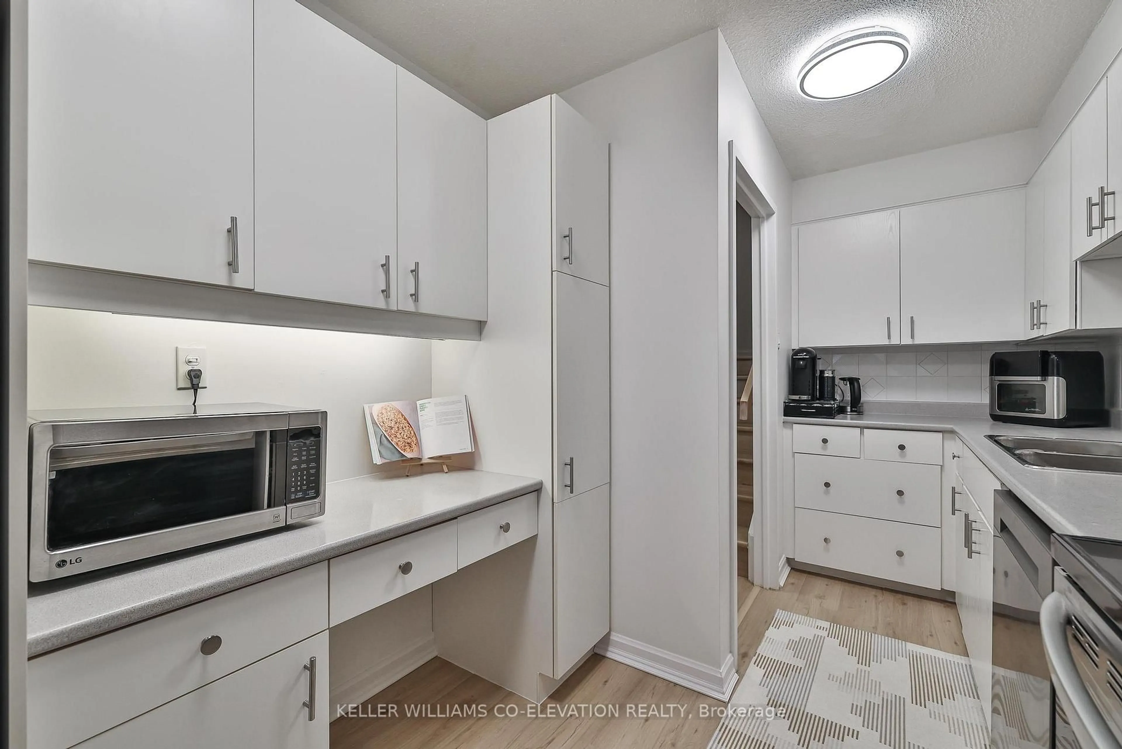 Standard kitchen, unknown for 288 Mill Rd #A40, Toronto Ontario M9C 4X7