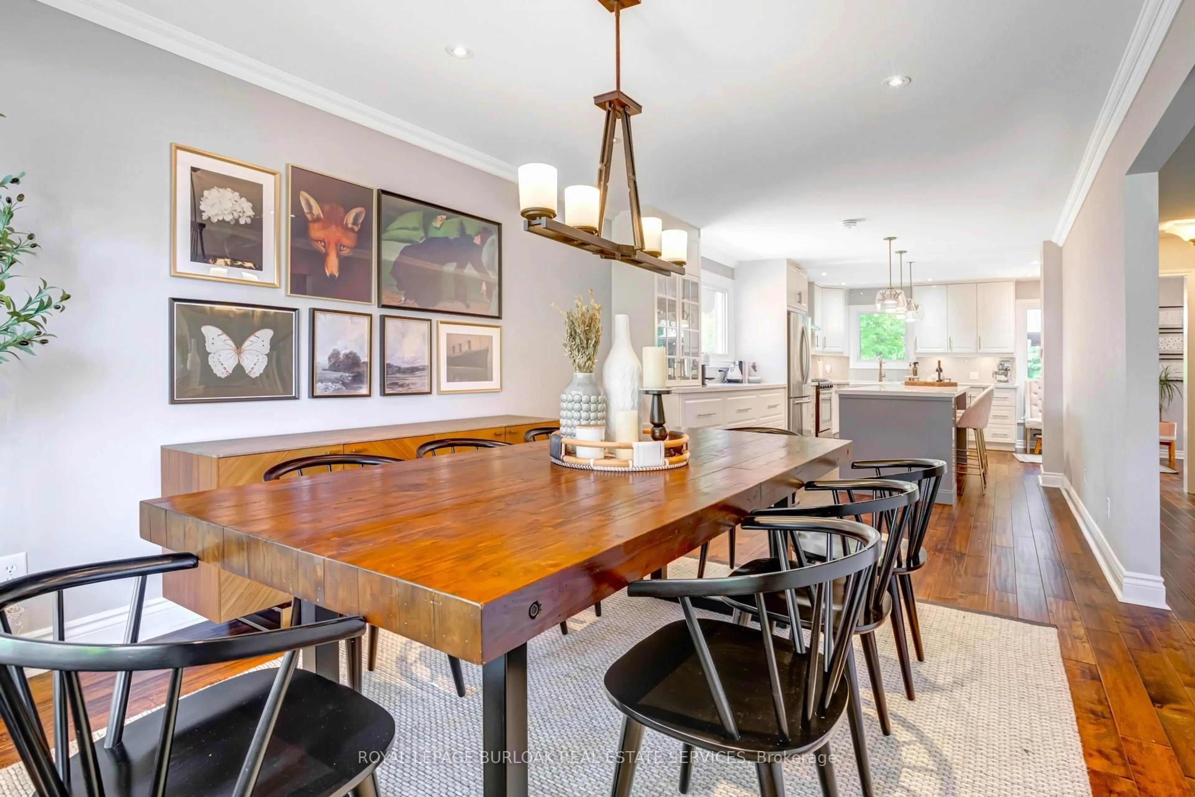 Dining room, wood/laminate floor for 1807 Heather Hills Dr, Burlington Ontario L7P 2Z1