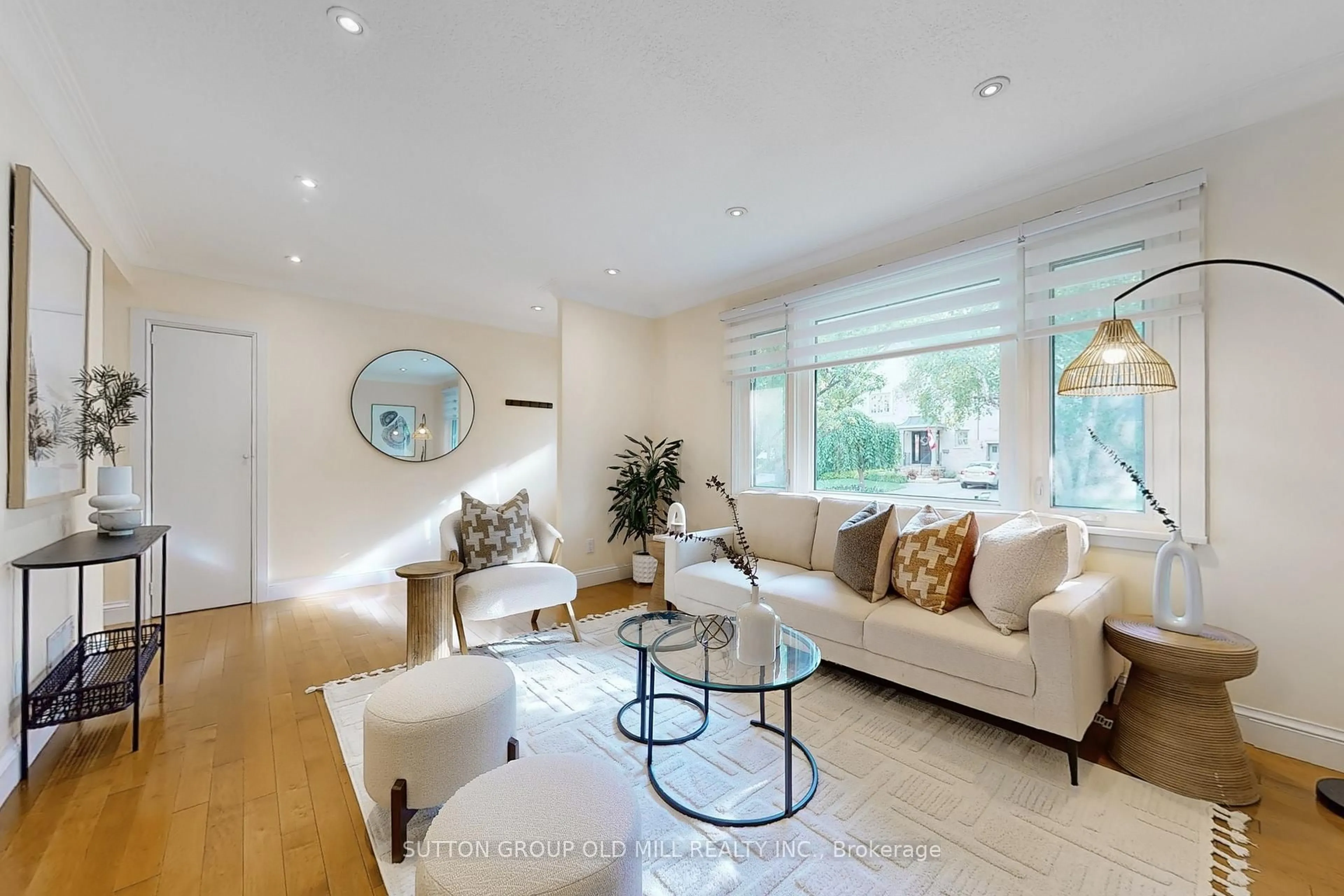 Living room with furniture, unknown for 83 Allanbrooke Dr, Toronto Ontario M9A 3N7