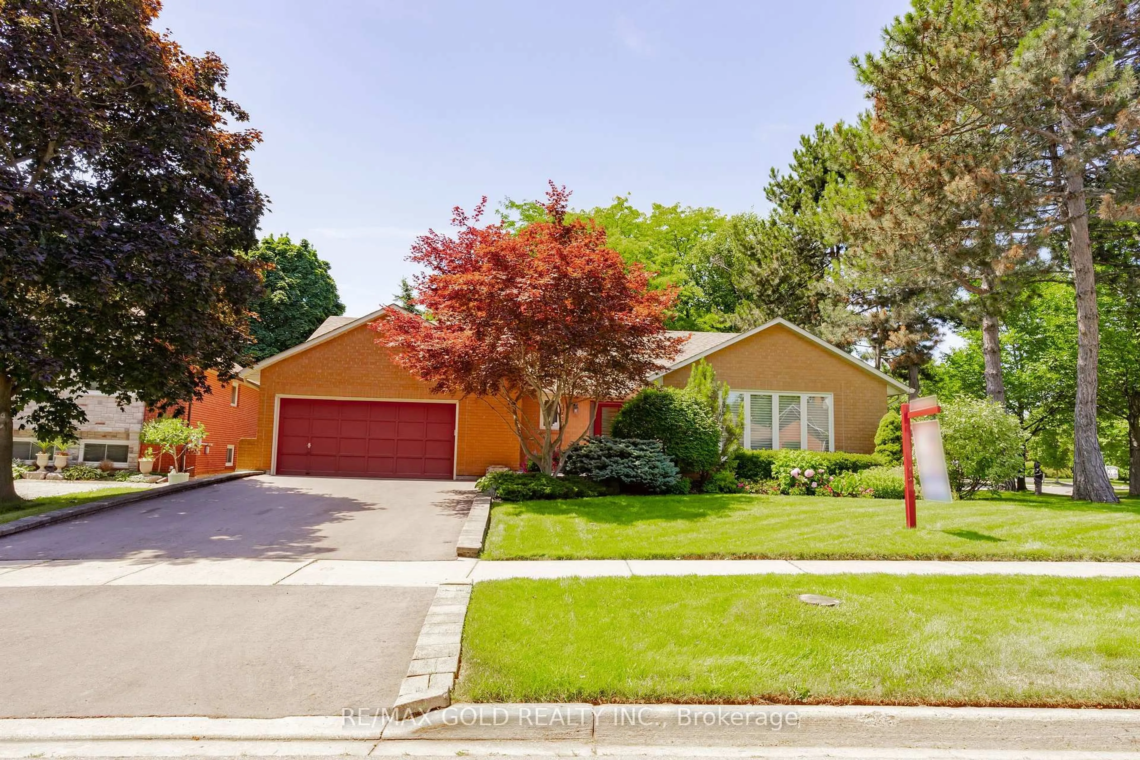 Unknown for 22 Carnforth Dr, Brampton Ontario L6Z 1V2