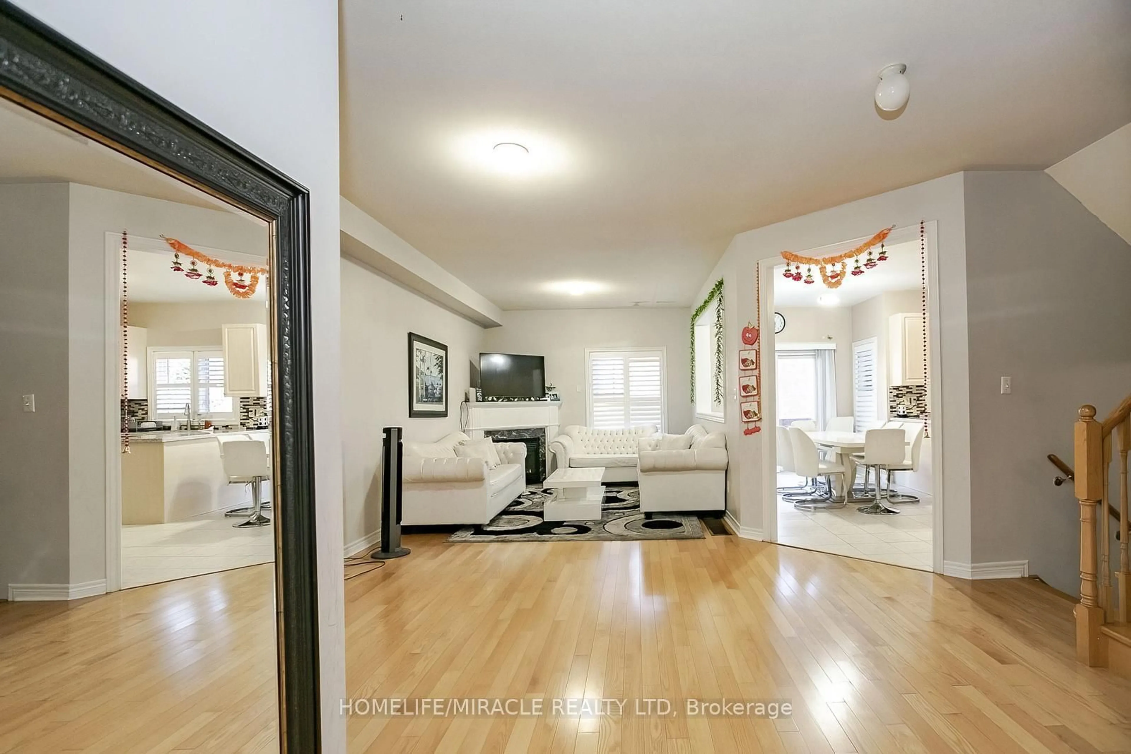 Unknown for 20 Oblate Cres, Brampton Ontario L6Y 0K2
