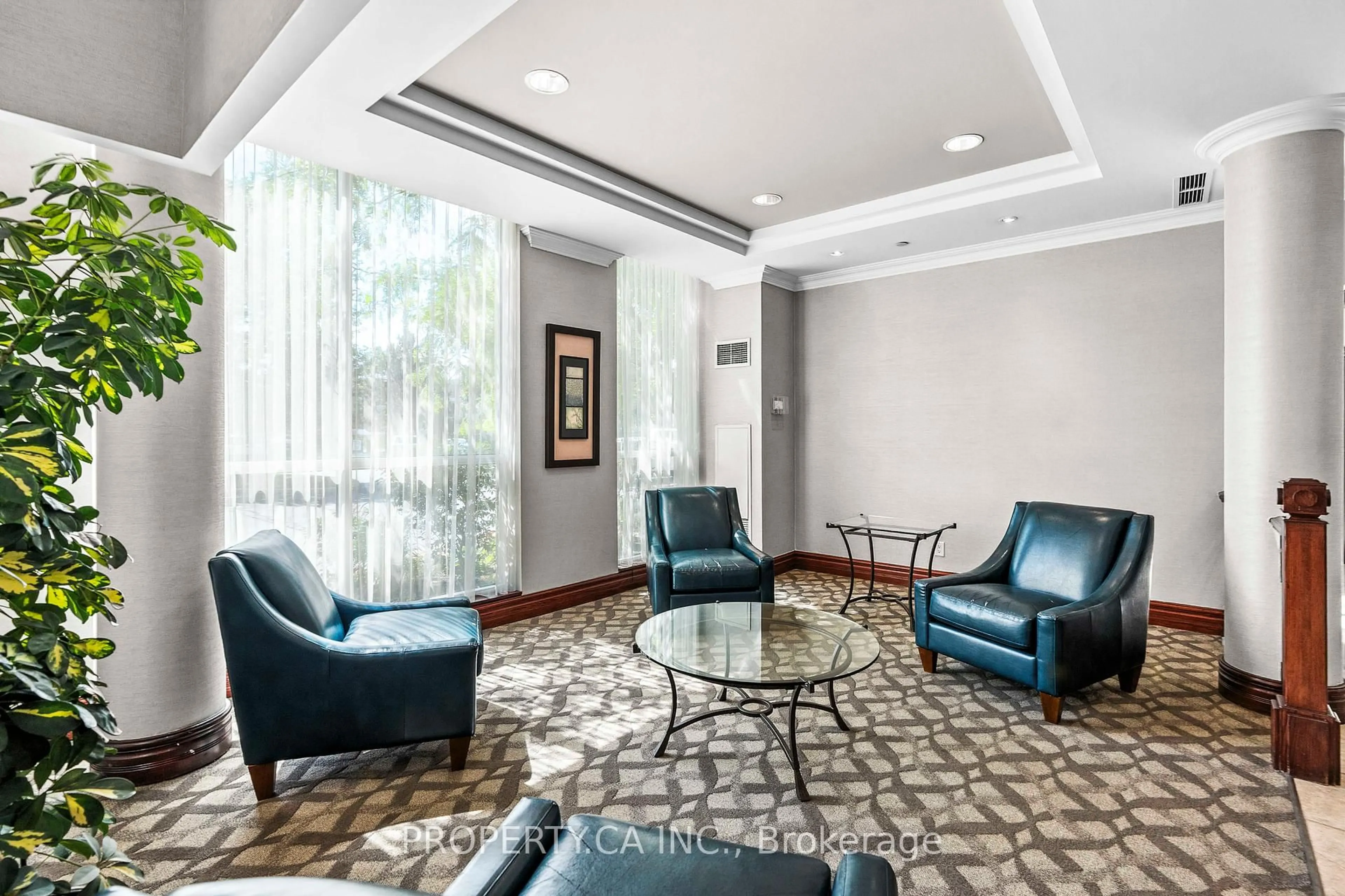 Lobby for 2585 Erin Centre Blvd #607, Mississauga Ontario L5M 6Z7