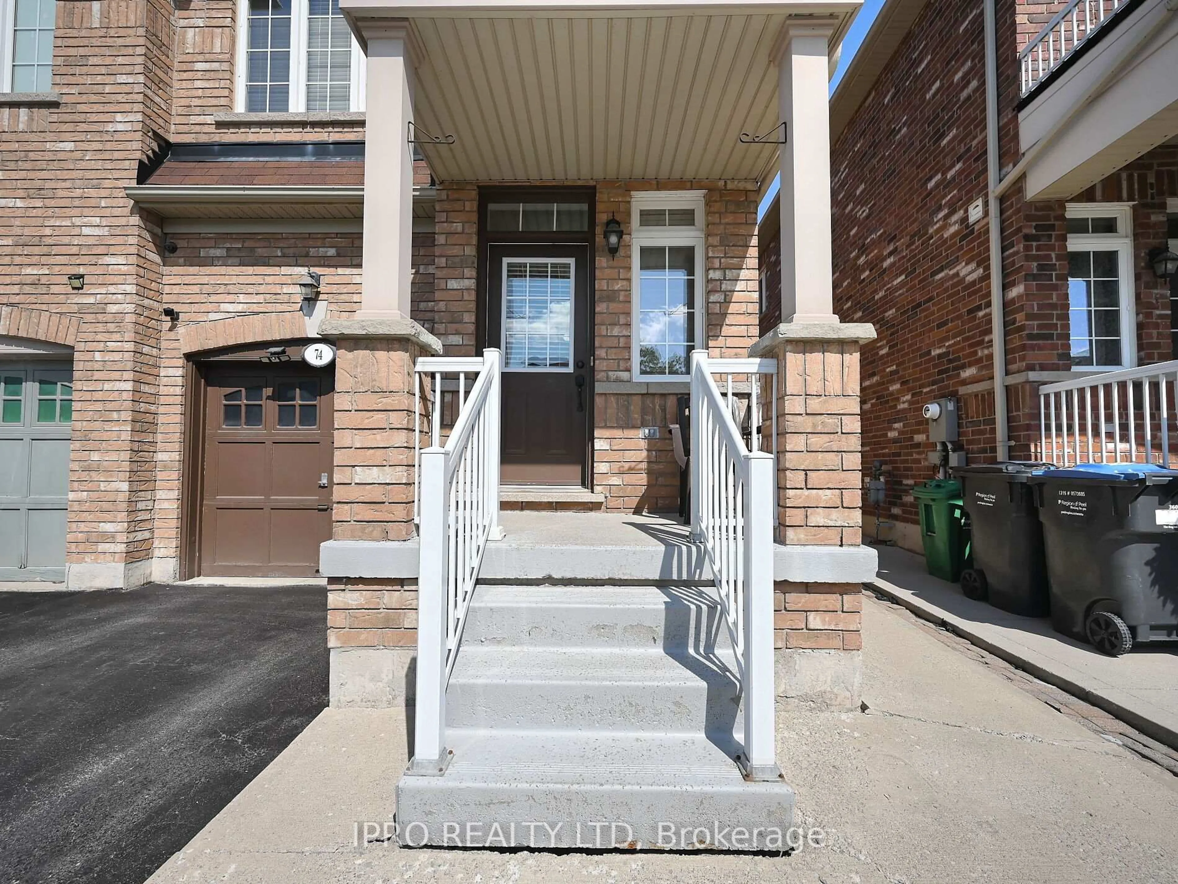 Unknown for 74 Crumlin Cres, Brampton Ontario L6X 0Y3