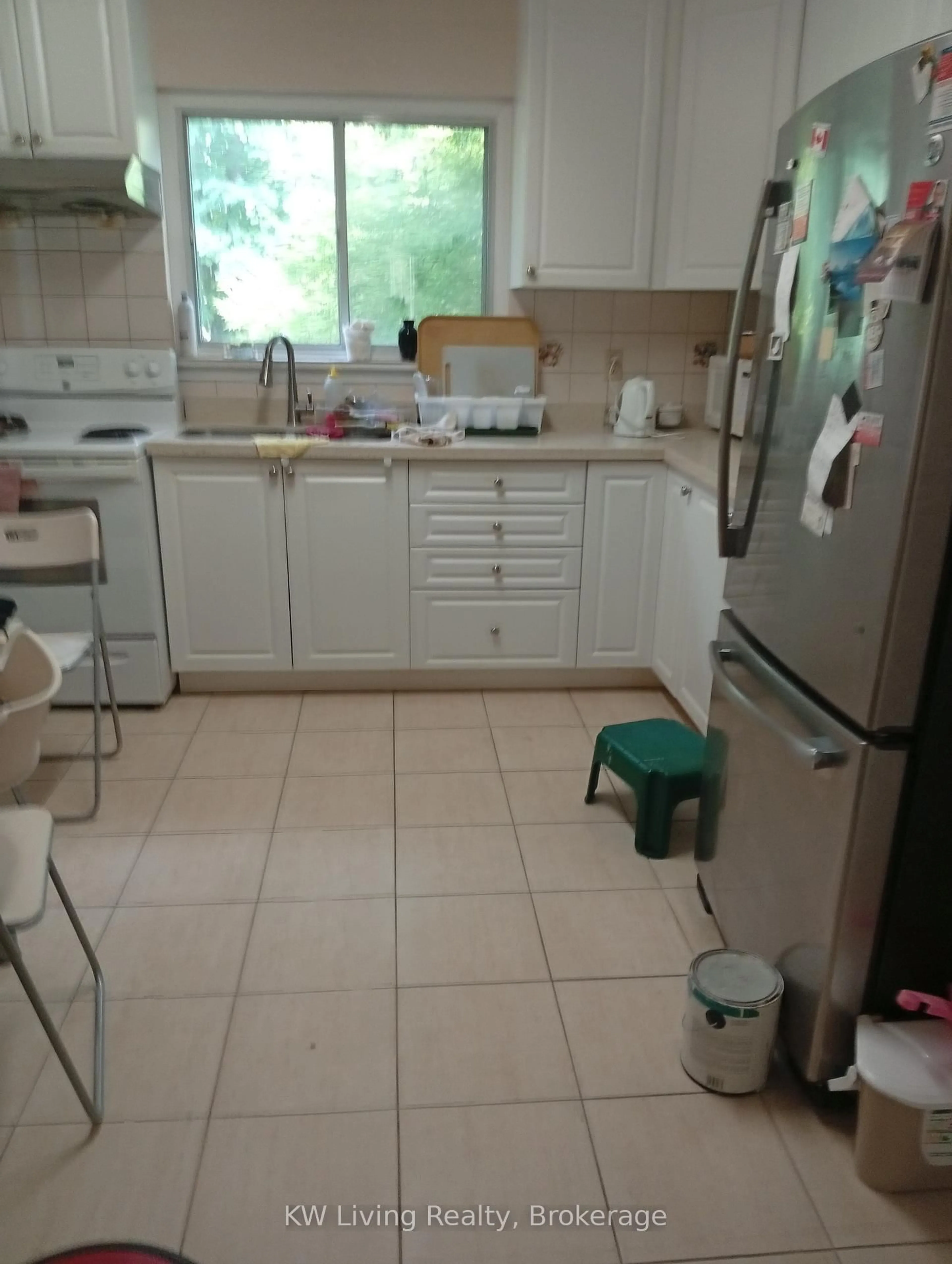Standard kitchen, unknown for 3065 Lenester Dr #56, Mississauga Ontario L5C 2B8