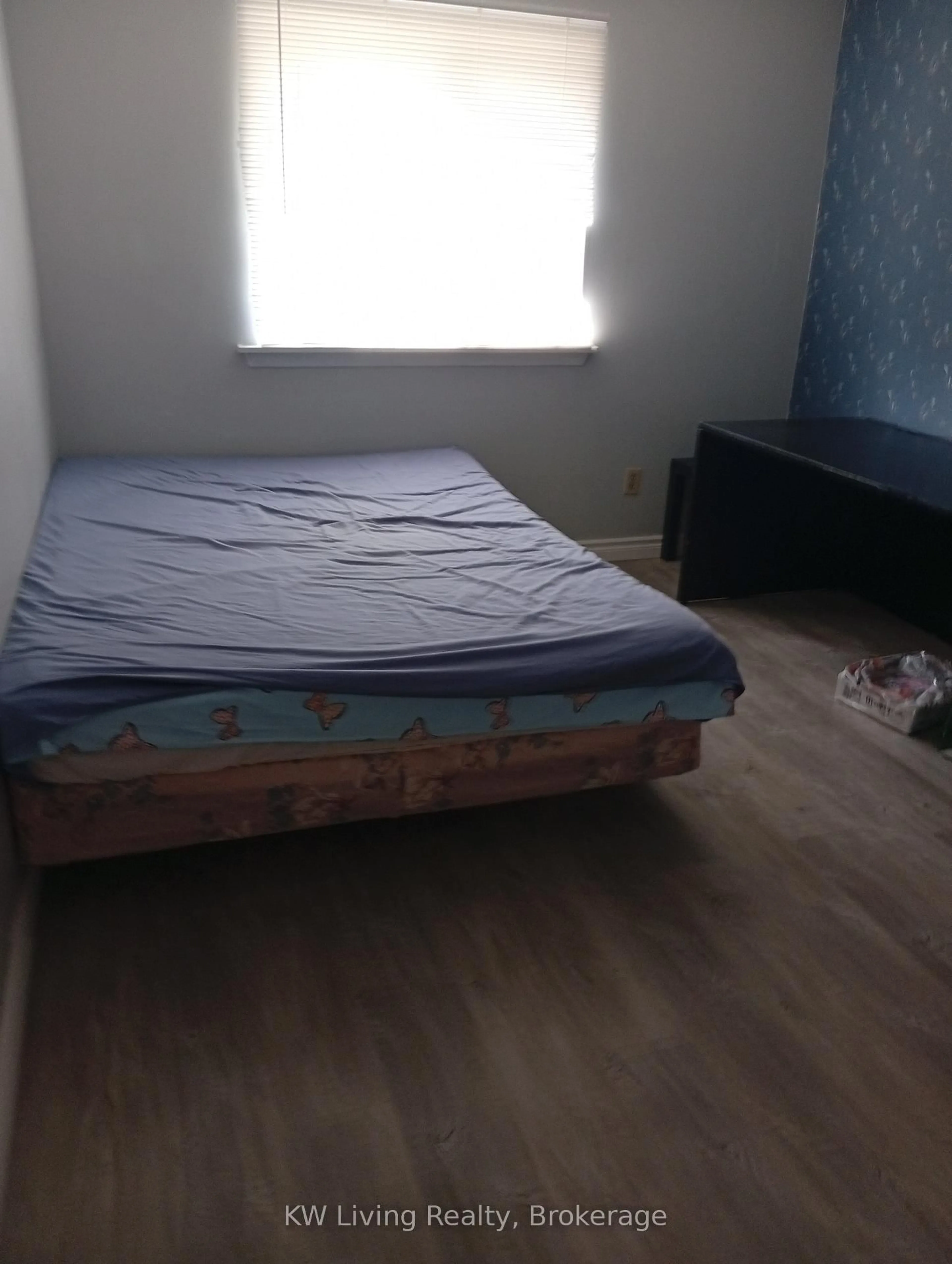 A pic of a room for 3065 Lenester Dr #56, Mississauga Ontario L5C 2B8