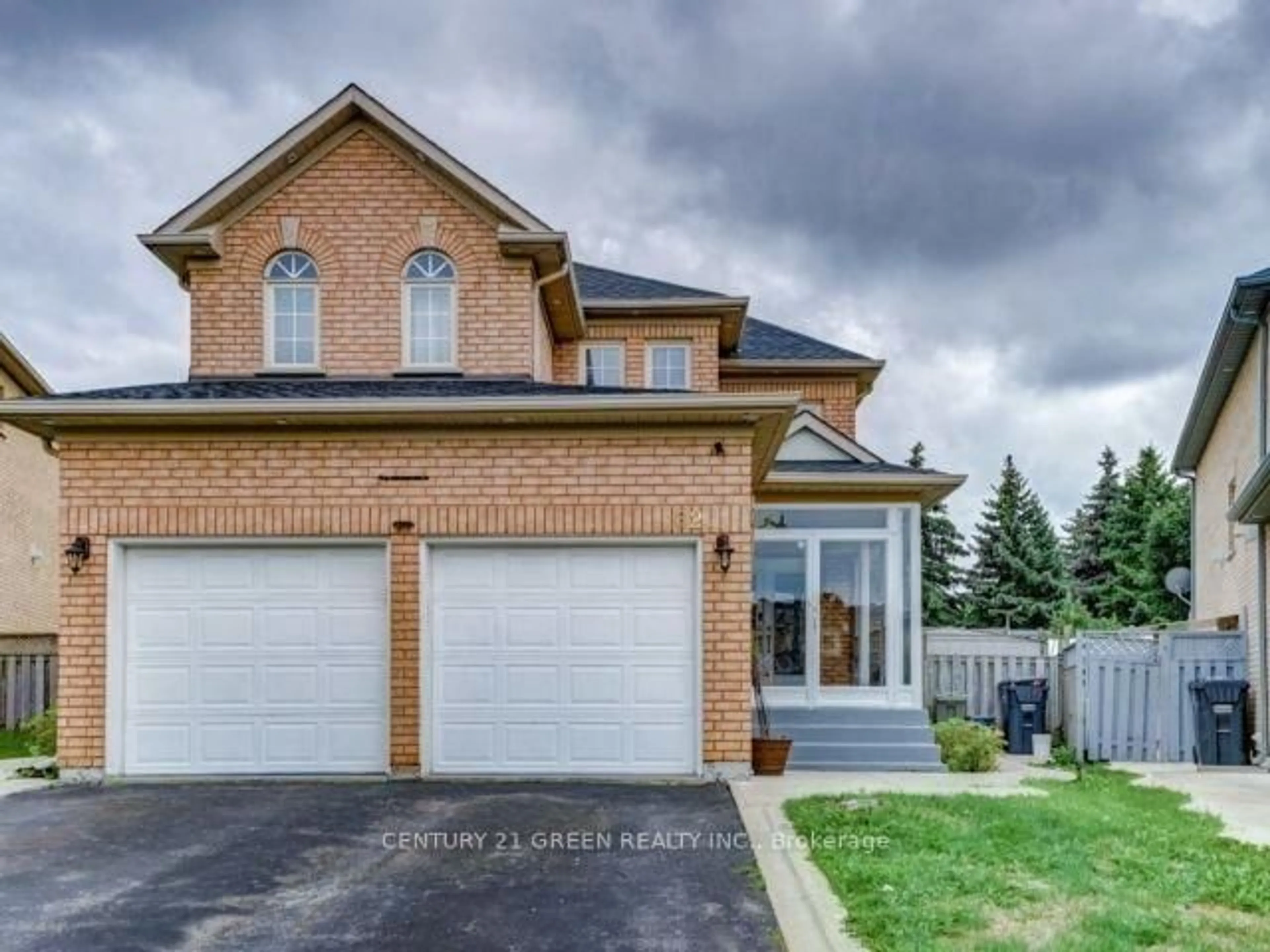 Home with brick exterior material, street for 62 Lanewood St, Brampton Ontario L6R 2C4