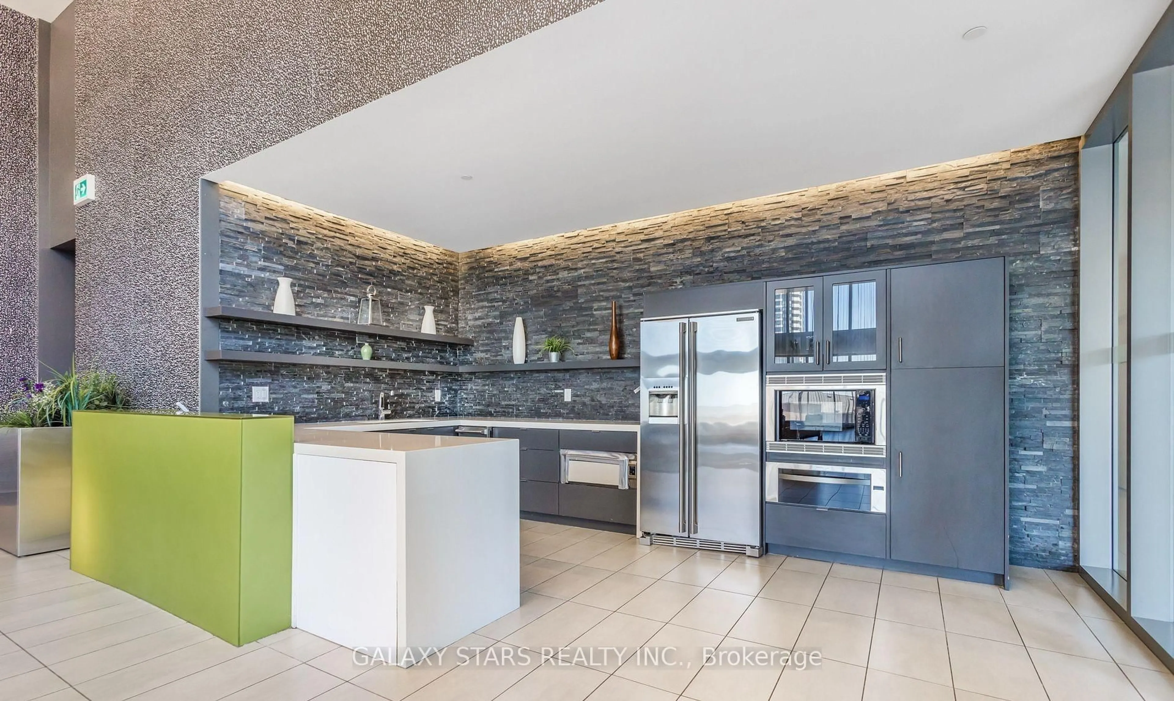 Contemporary kitchen, ceramic/tile floor for 360 Square One Dr #1905, Mississauga Ontario L5B 0G7