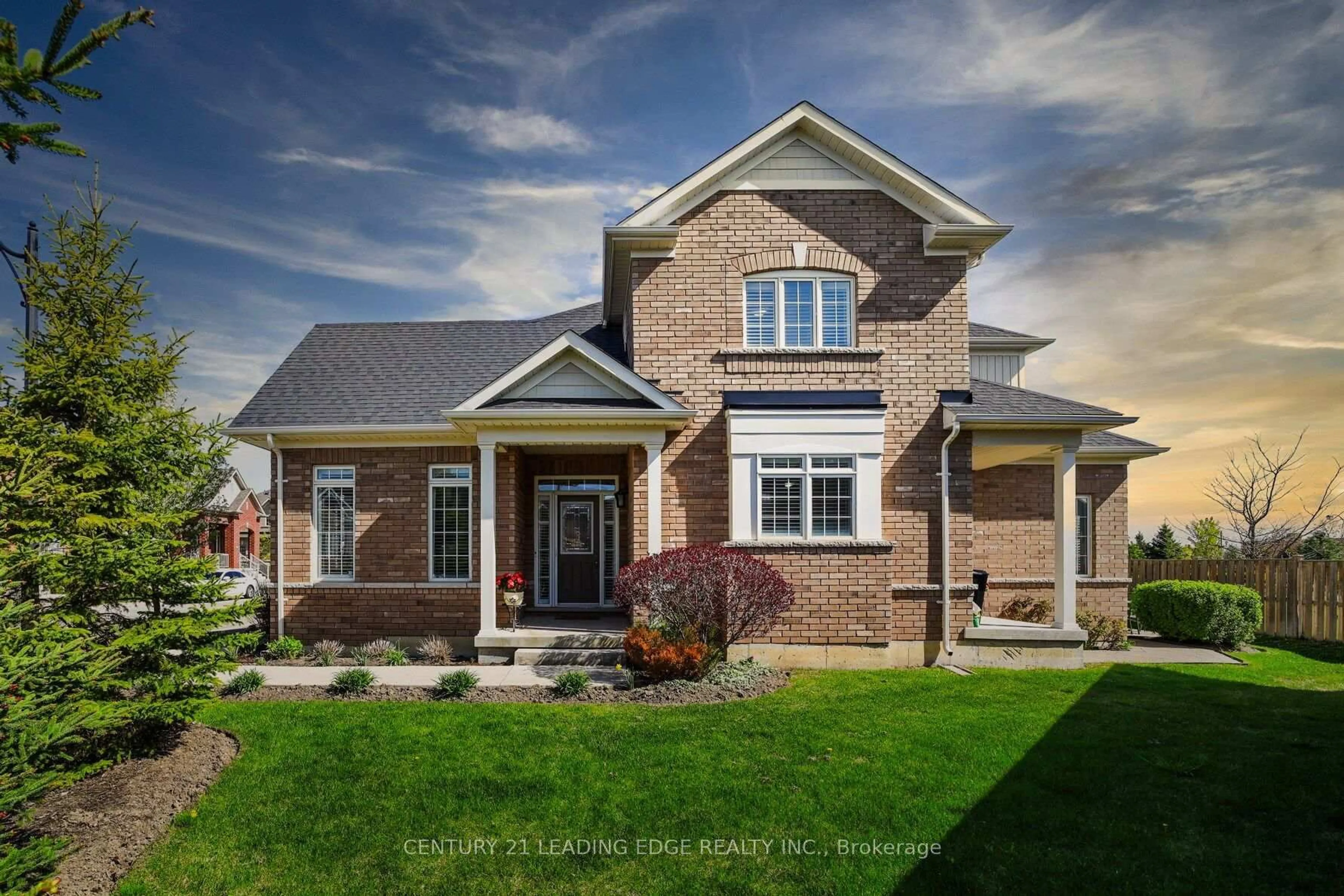 Home with brick exterior material, street for 35 Lobelia St, Brampton Ontario L6R 3Z6