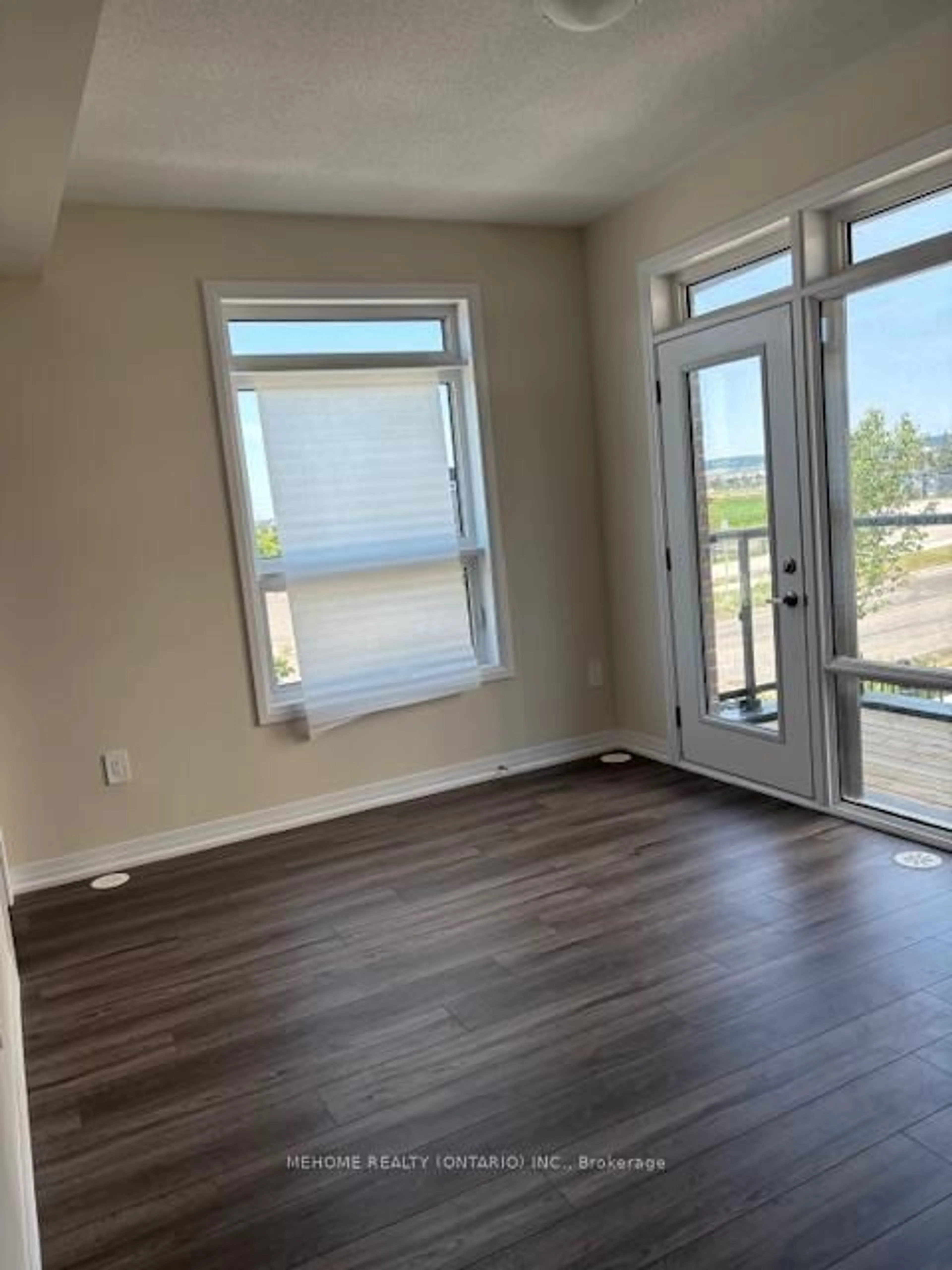 A pic of a room for 1585 Rose Way #120, Milton Ontario L9T 7E7