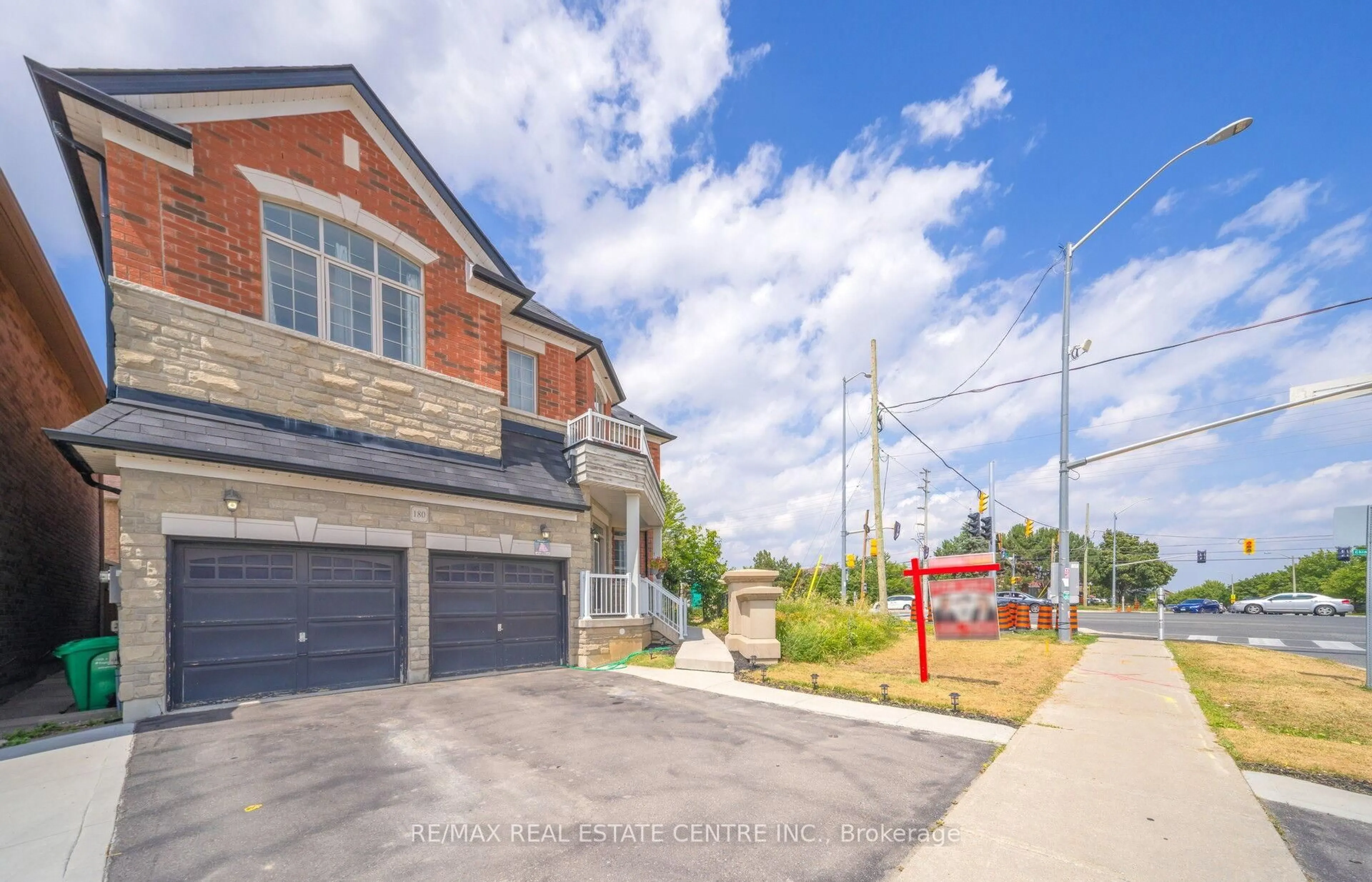 Home with brick exterior material, street for 180 Bonnie Braes Dr, Brampton Ontario L6Y 5Y7
